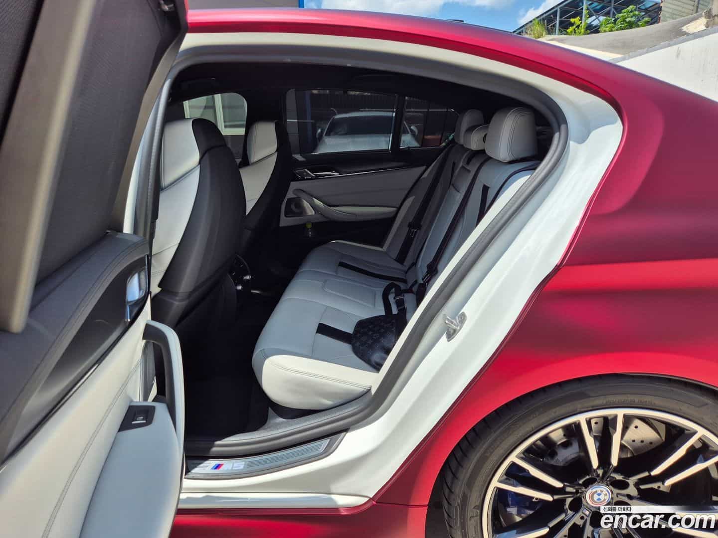 M5 BMW 2020.4-INNER-010