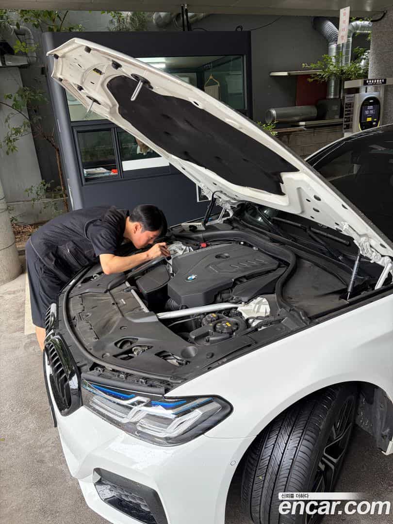 5-Series BMW 2023.0-OUTER-006