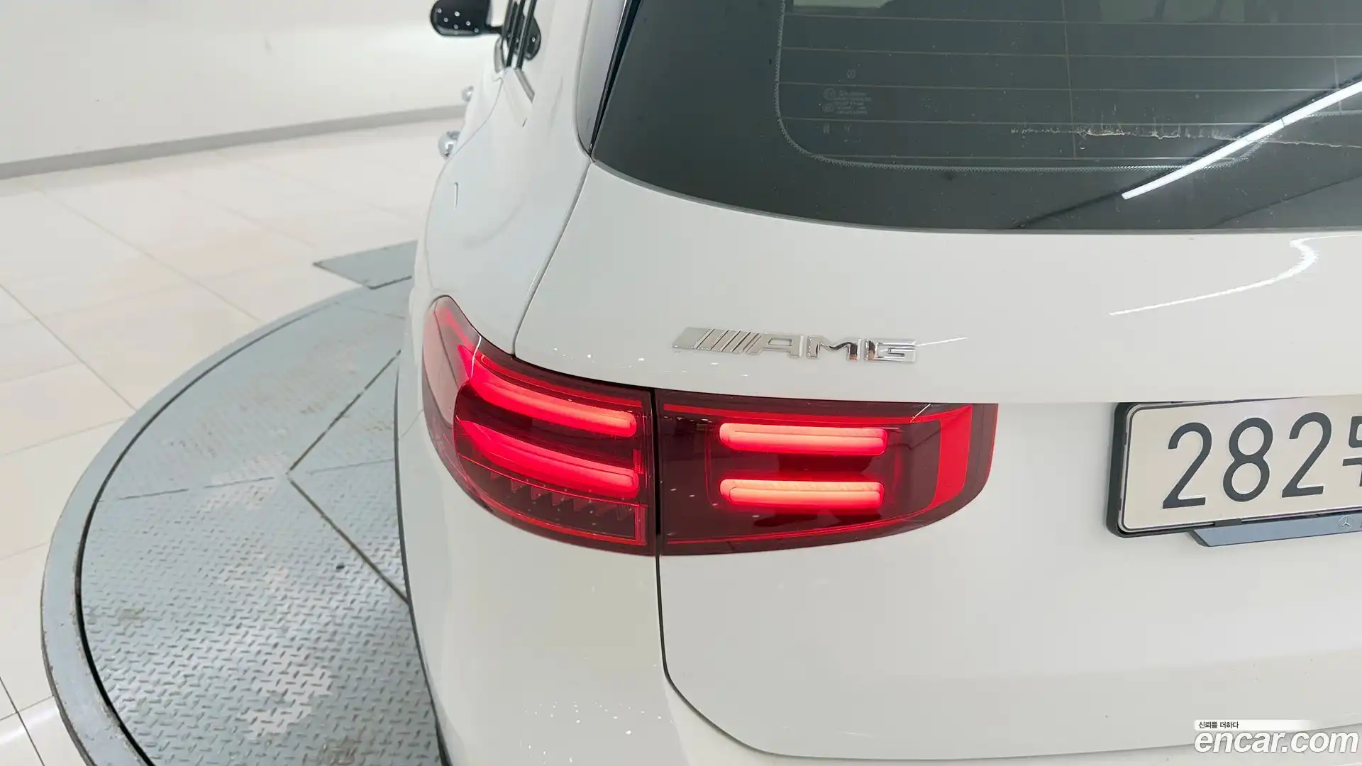 GLB-Class Mercedes-Benz 2025.7-OPTION-015
