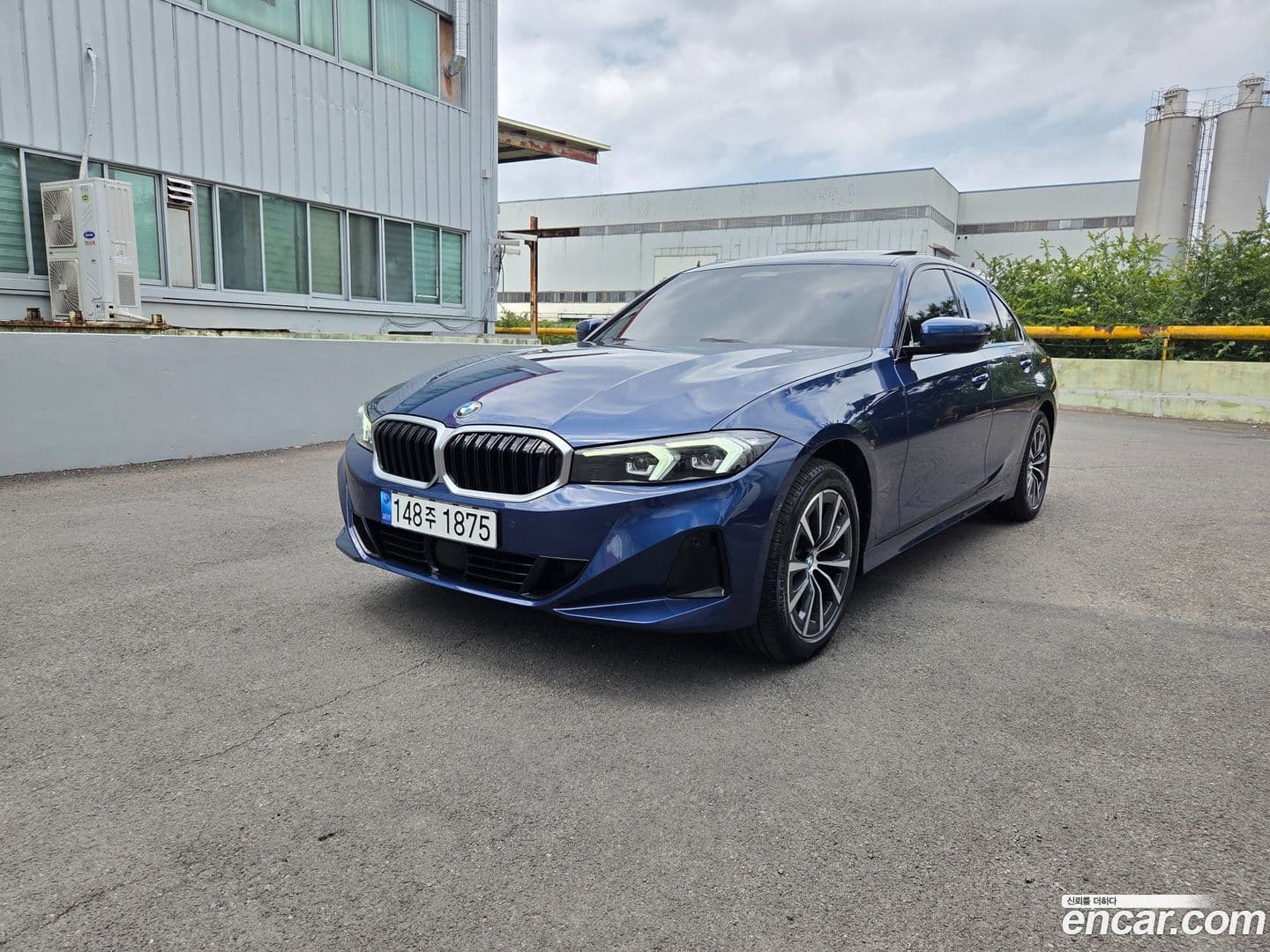 Main__Slider__Photo:3-Series BMW 2023.4-0