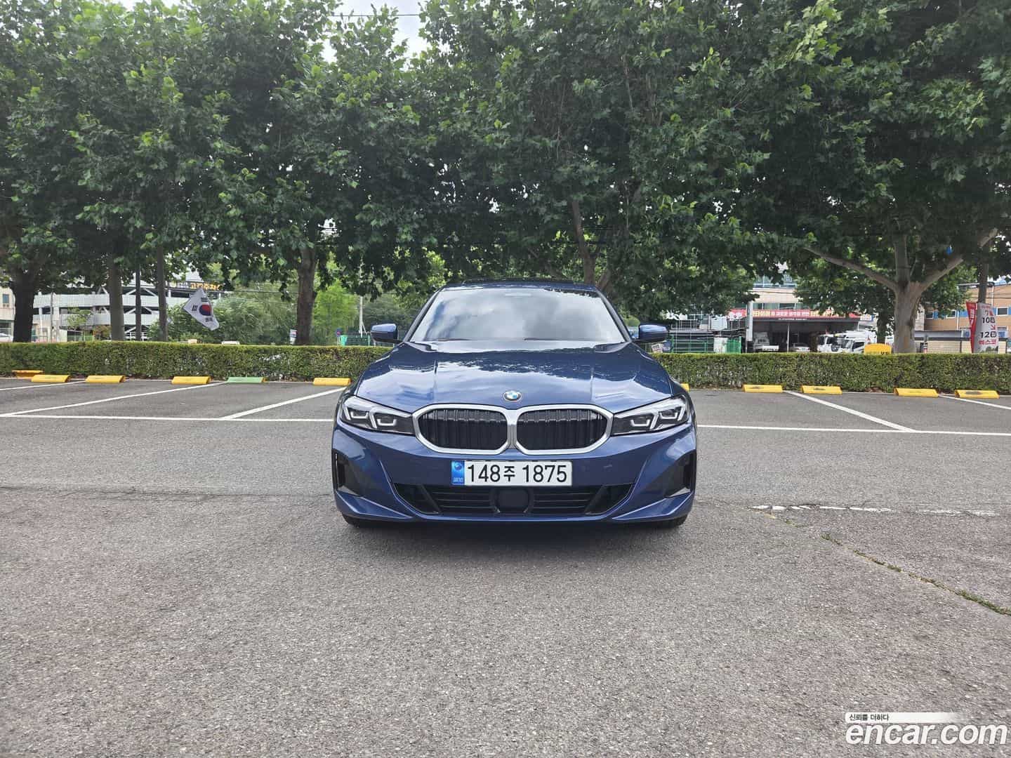 3-Series BMW 2023.4-OUTER-003