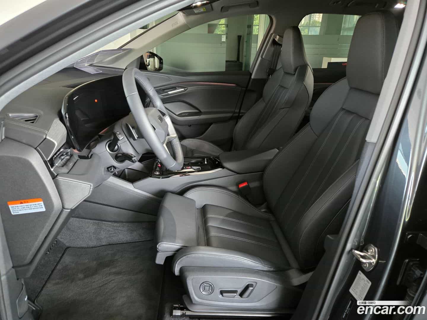 Q6 e-tron Audi 2025.7-OPTION-016