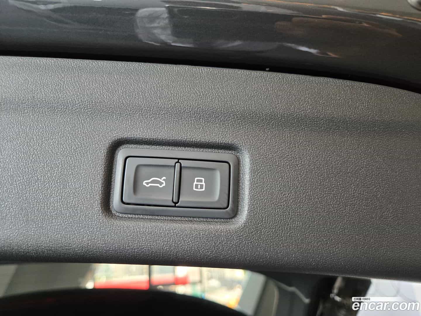 Q6 e-tron Audi 2025.7-OPTION-022