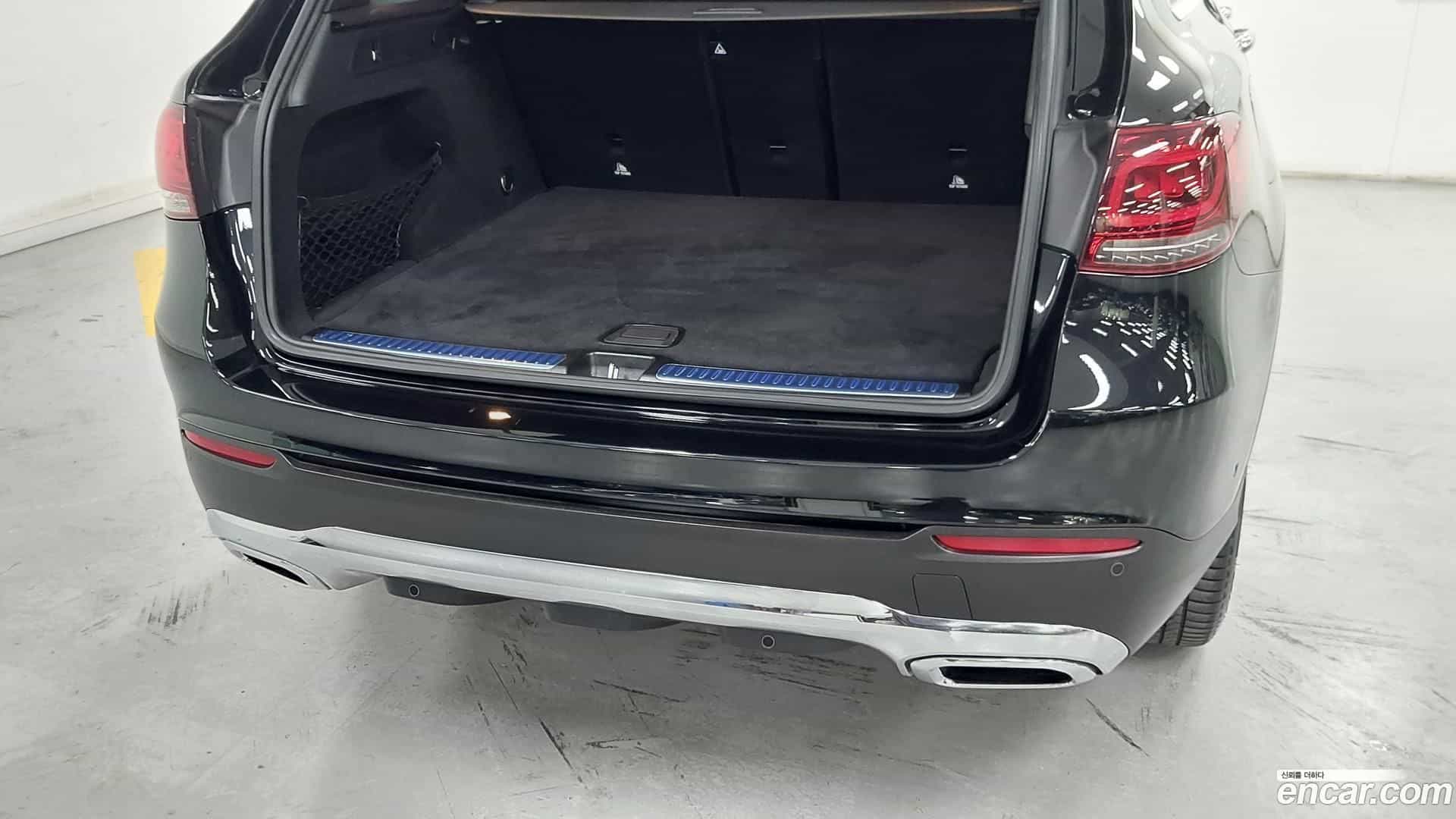 GLC-Class Mercedes-Benz 2022.10-OPTION-015