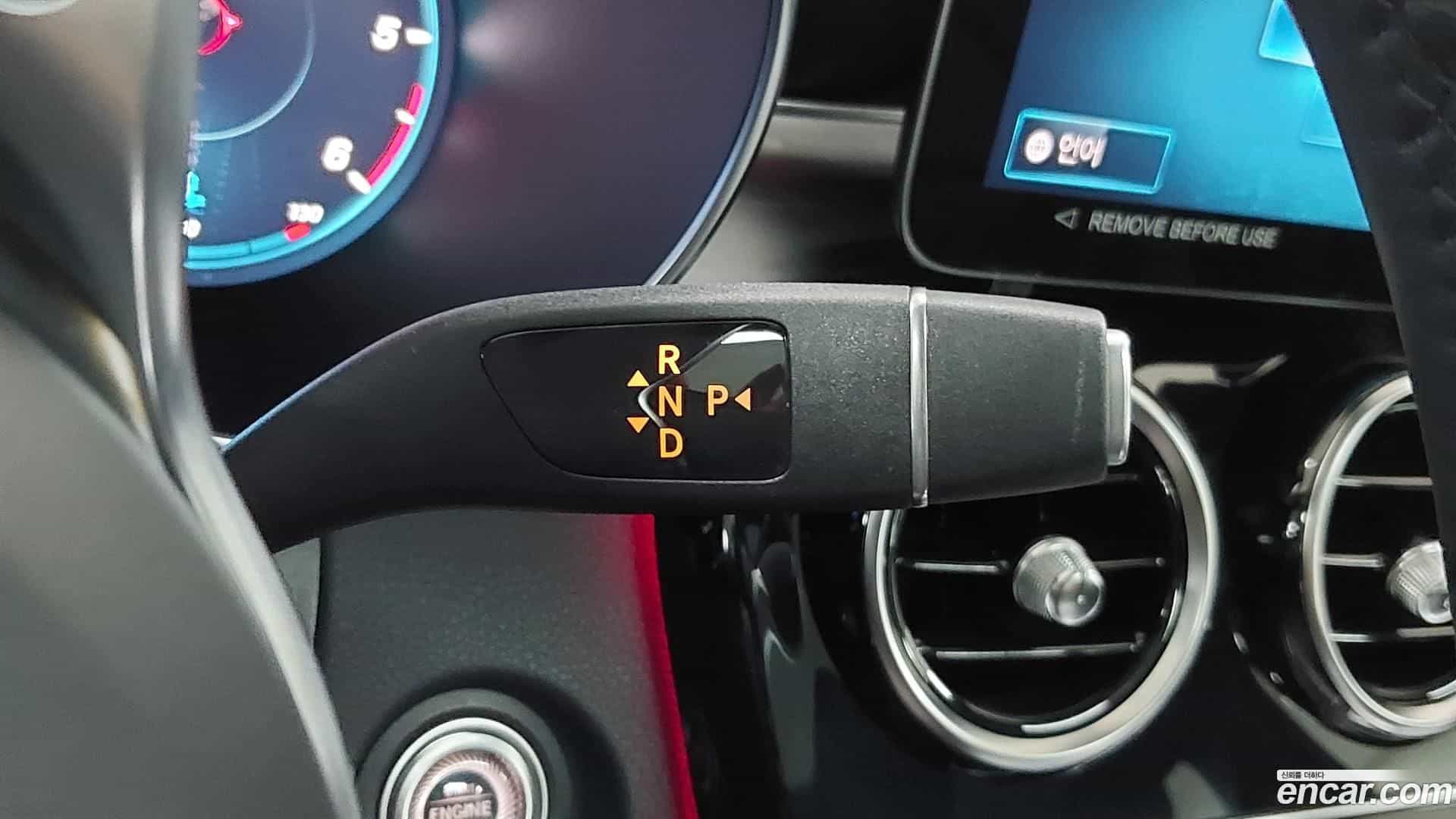 GLC-Class Mercedes-Benz 2022.10-OPTION-023