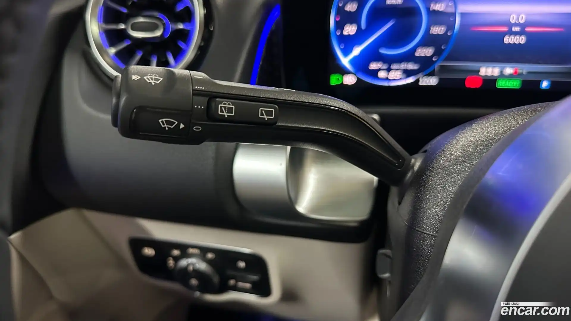 EQB Mercedes-Benz 2025.8-OPTION-018
