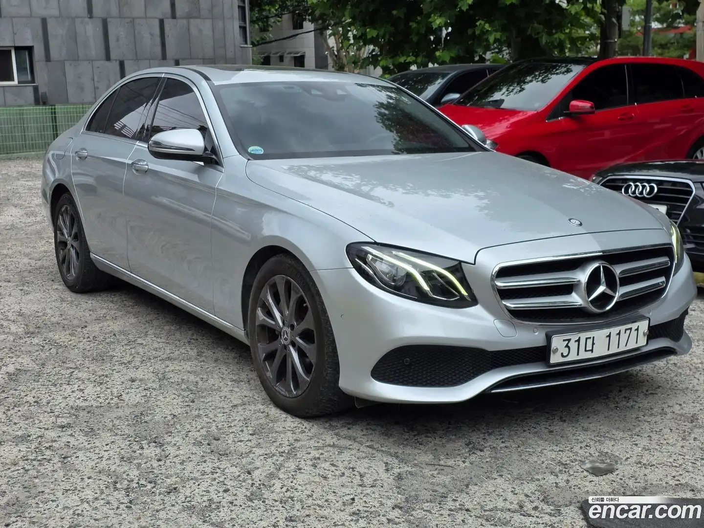 E-Class Mercedes-Benz 2017.3-OUTER-001