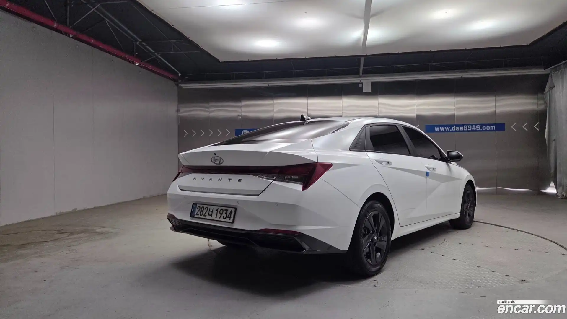 AVANTE Hyundai 2023.0-OUTER-002