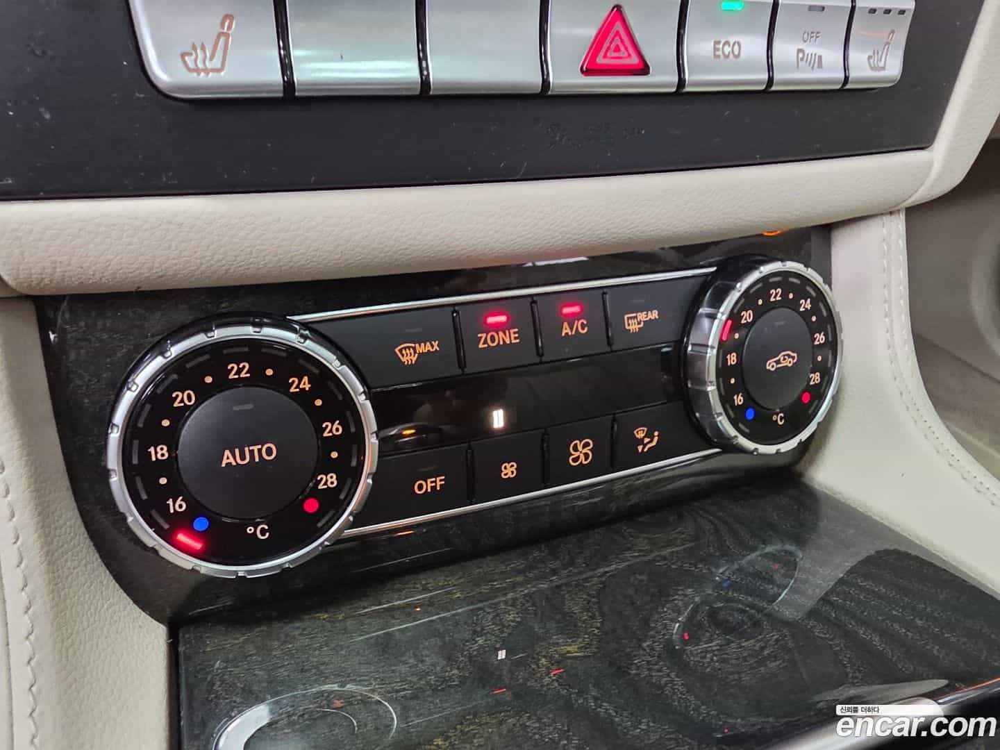 CLS-Class Mercedes-Benz 2015.6-OPTION-019
