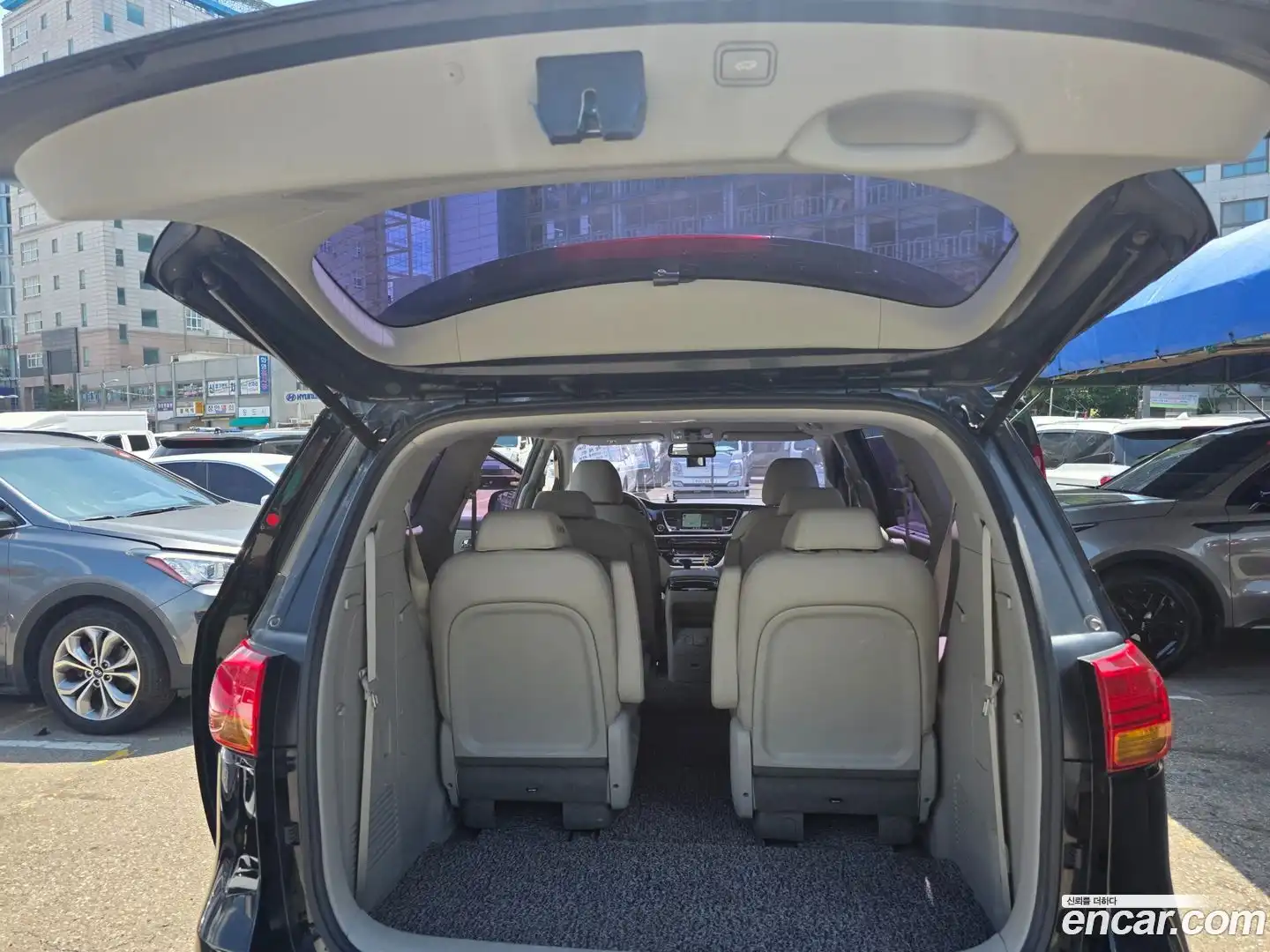 Canival Kia 2017.10-OPTION-016