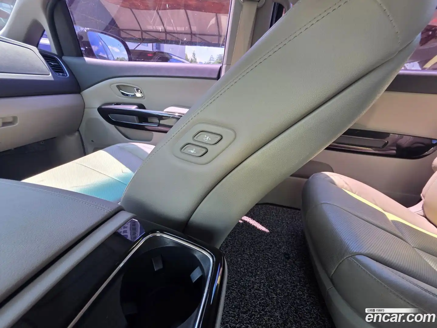 Canival Kia 2017.10-OPTION-023