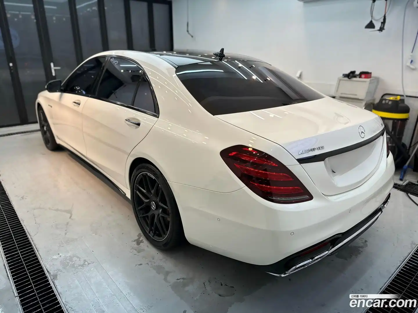 S-Class Mercedes-Benz 2017.11-OUTER-002