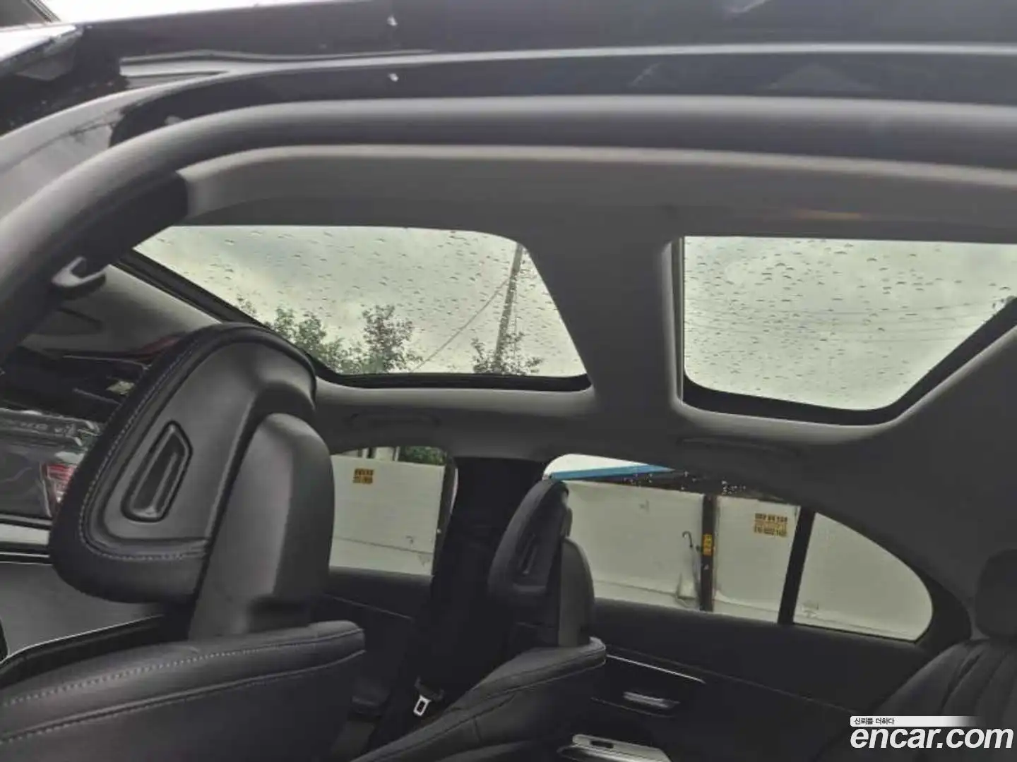 E-Class Mercedes-Benz 2024.5-OPTION-018