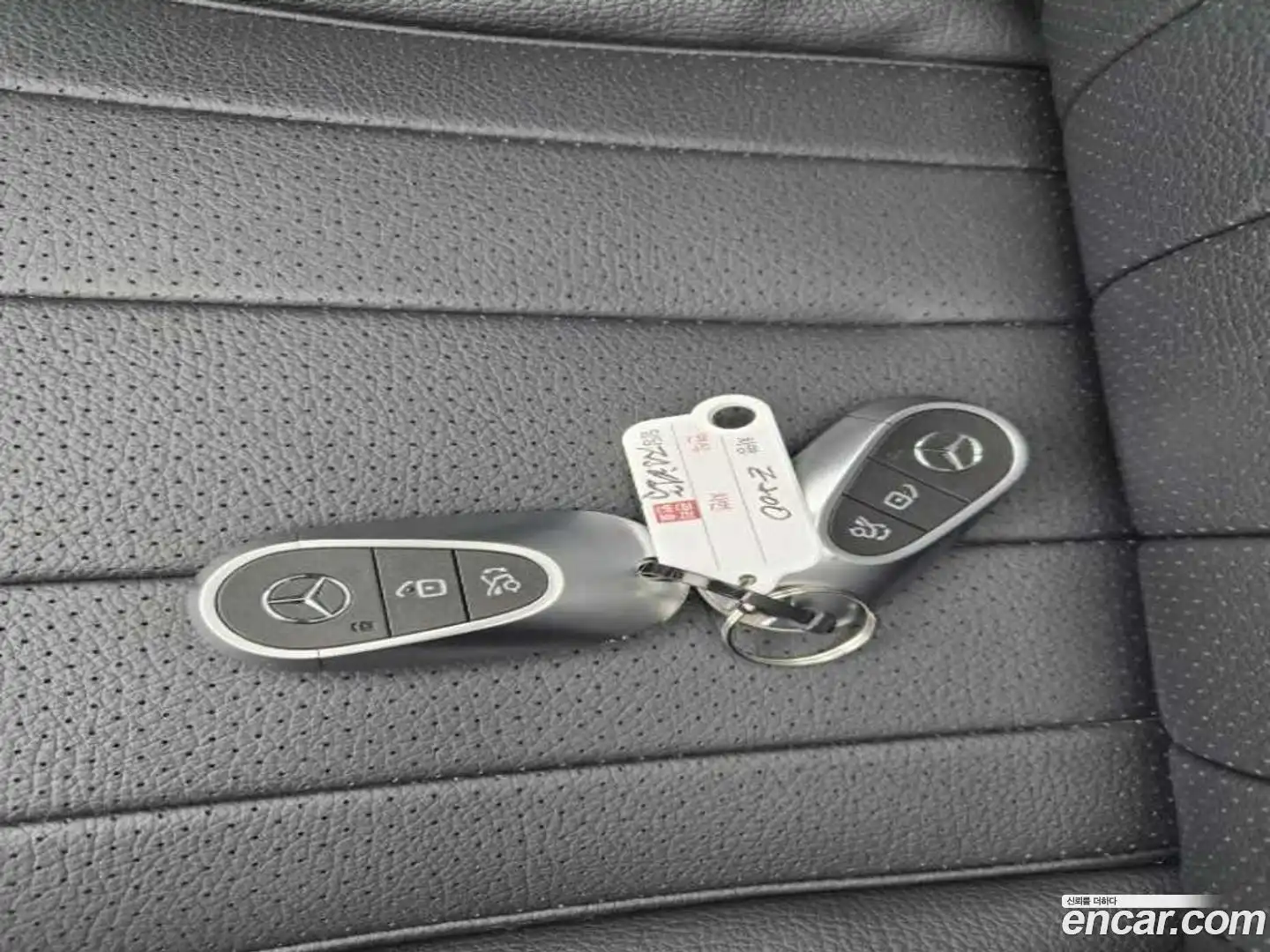 E-Class Mercedes-Benz 2024.5-OPTION-019