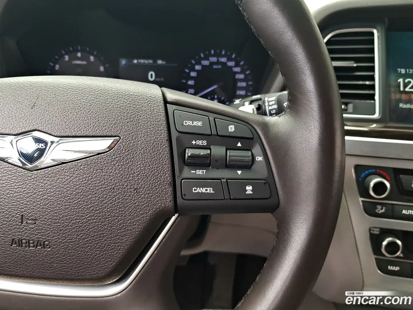 G80 Genesis 2019.1-OPTION-021