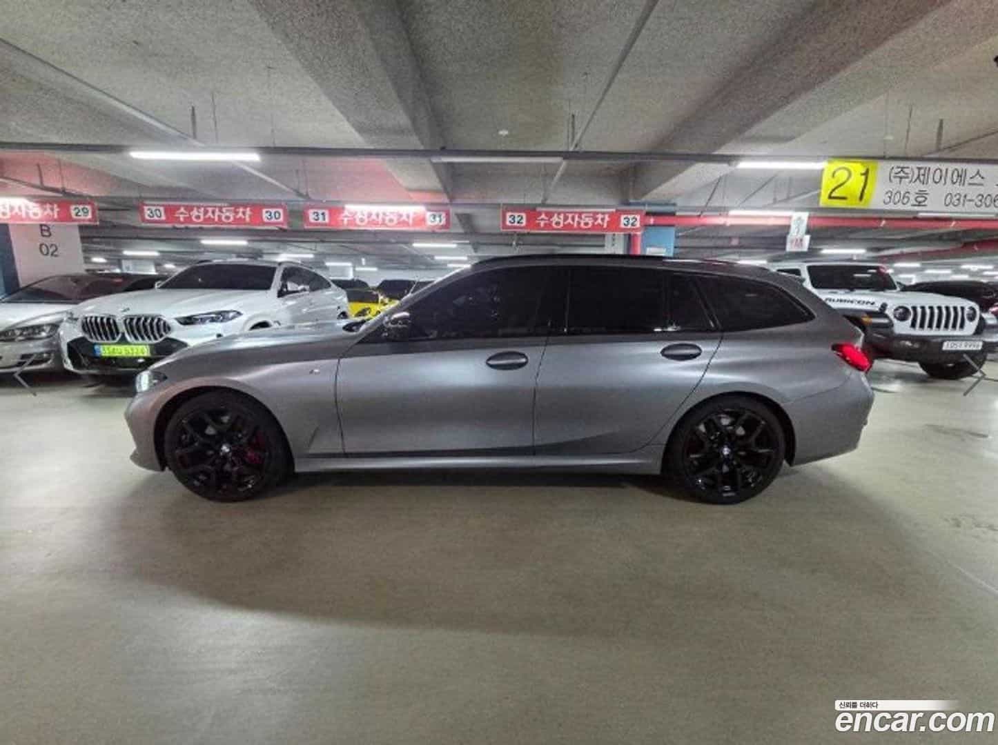 3-Series BMW 2025.9-OUTER-003