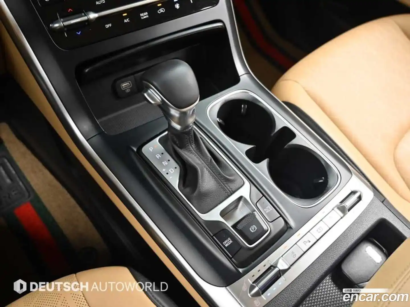 Canival Kia 2021.2-INNER-009