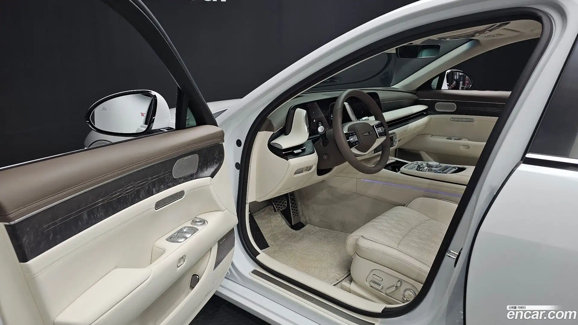 G90 Genesis 2022.7-INNER-010