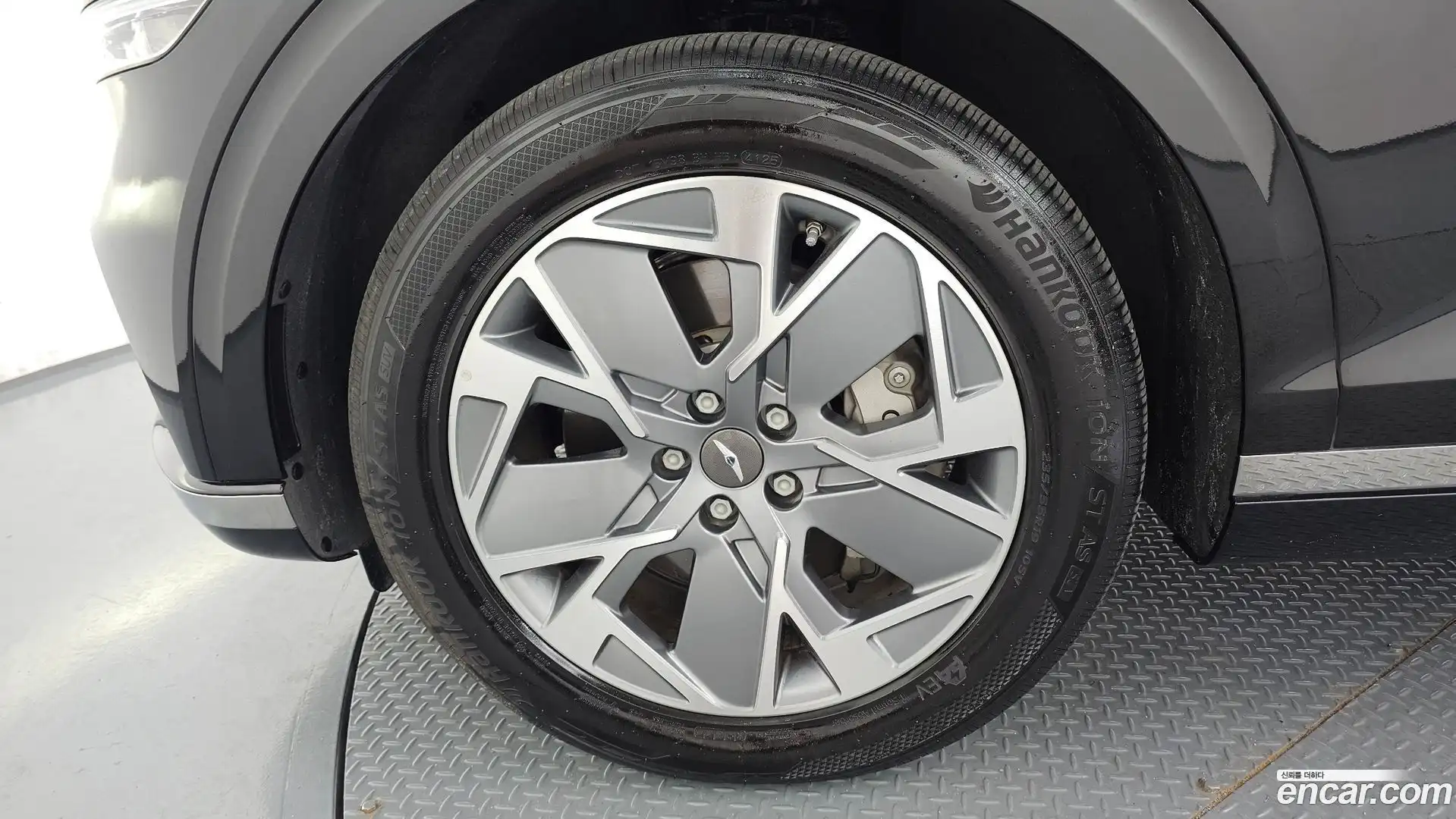 GV70 Genesis 2022.11-OUTER-005
