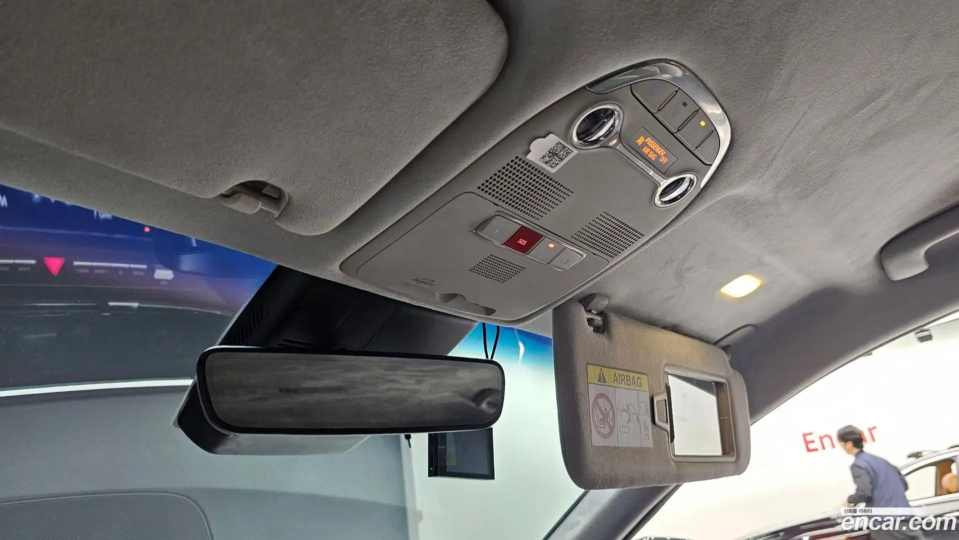 Grandeur Hyundai 2022.5-OPTION-021