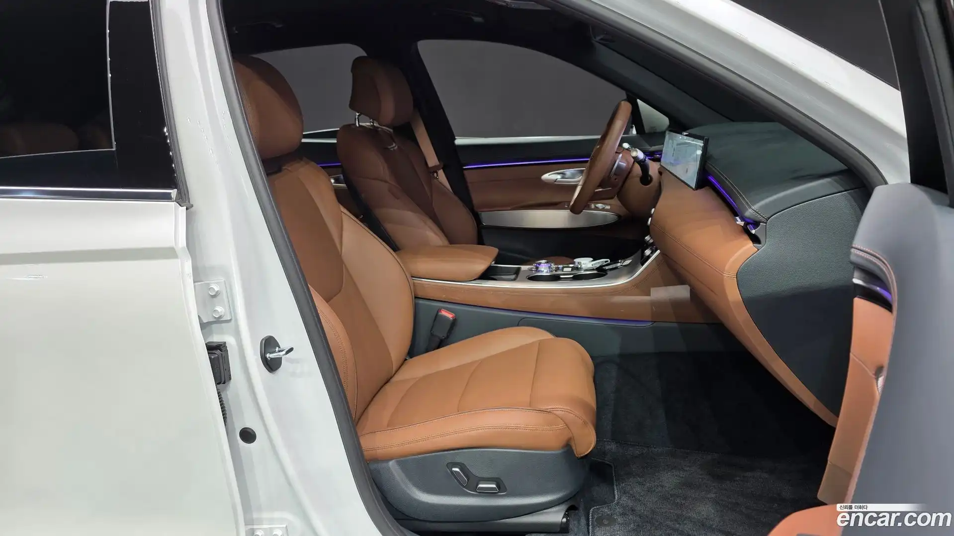 GV70 Genesis 2026.3-INNER-036