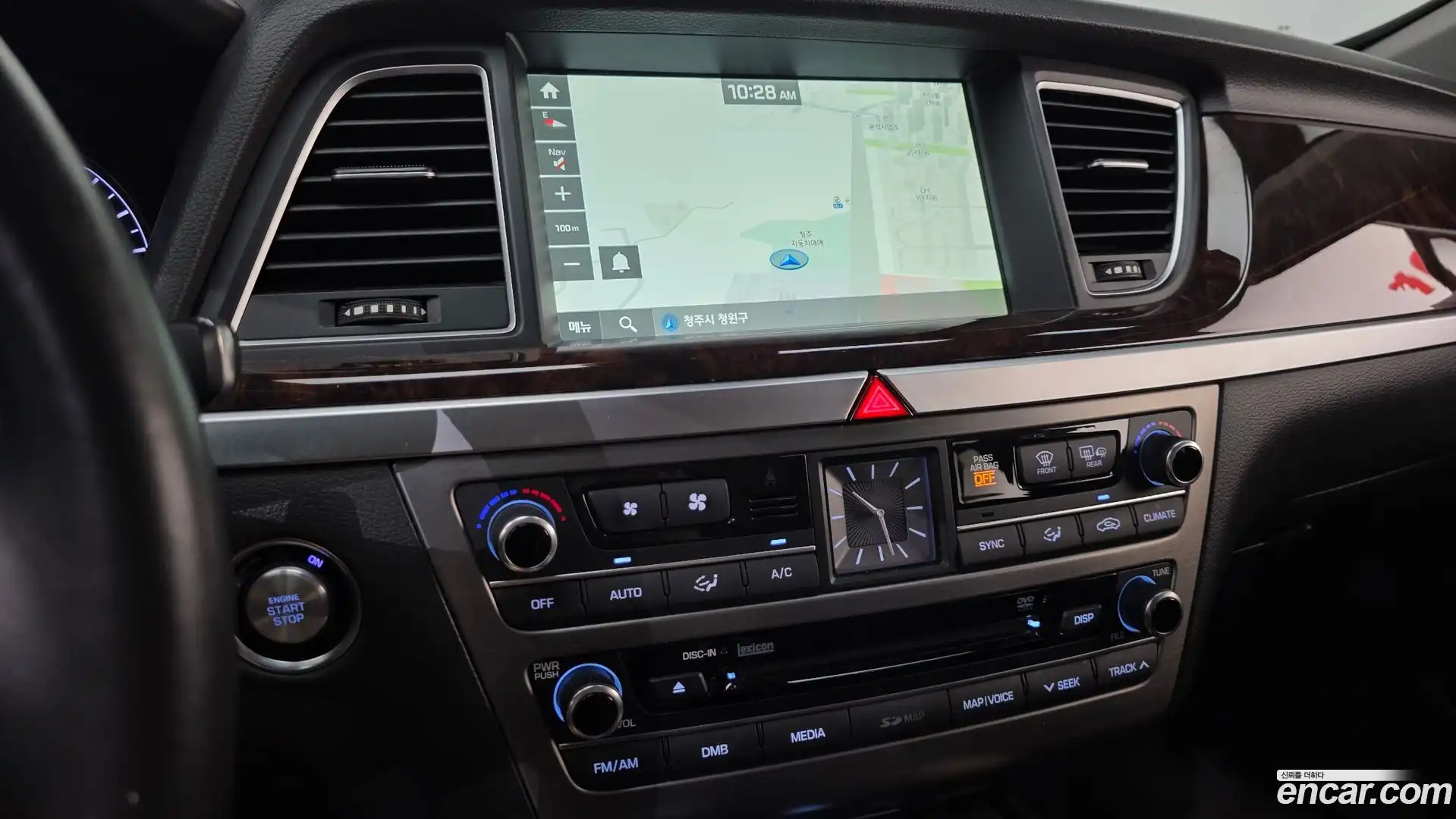 Genesis Hyundai 2015.10-OPTION-017