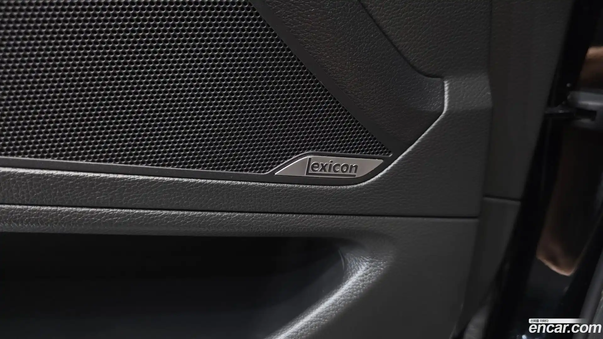 Genesis Hyundai 2015.10-OPTION-024