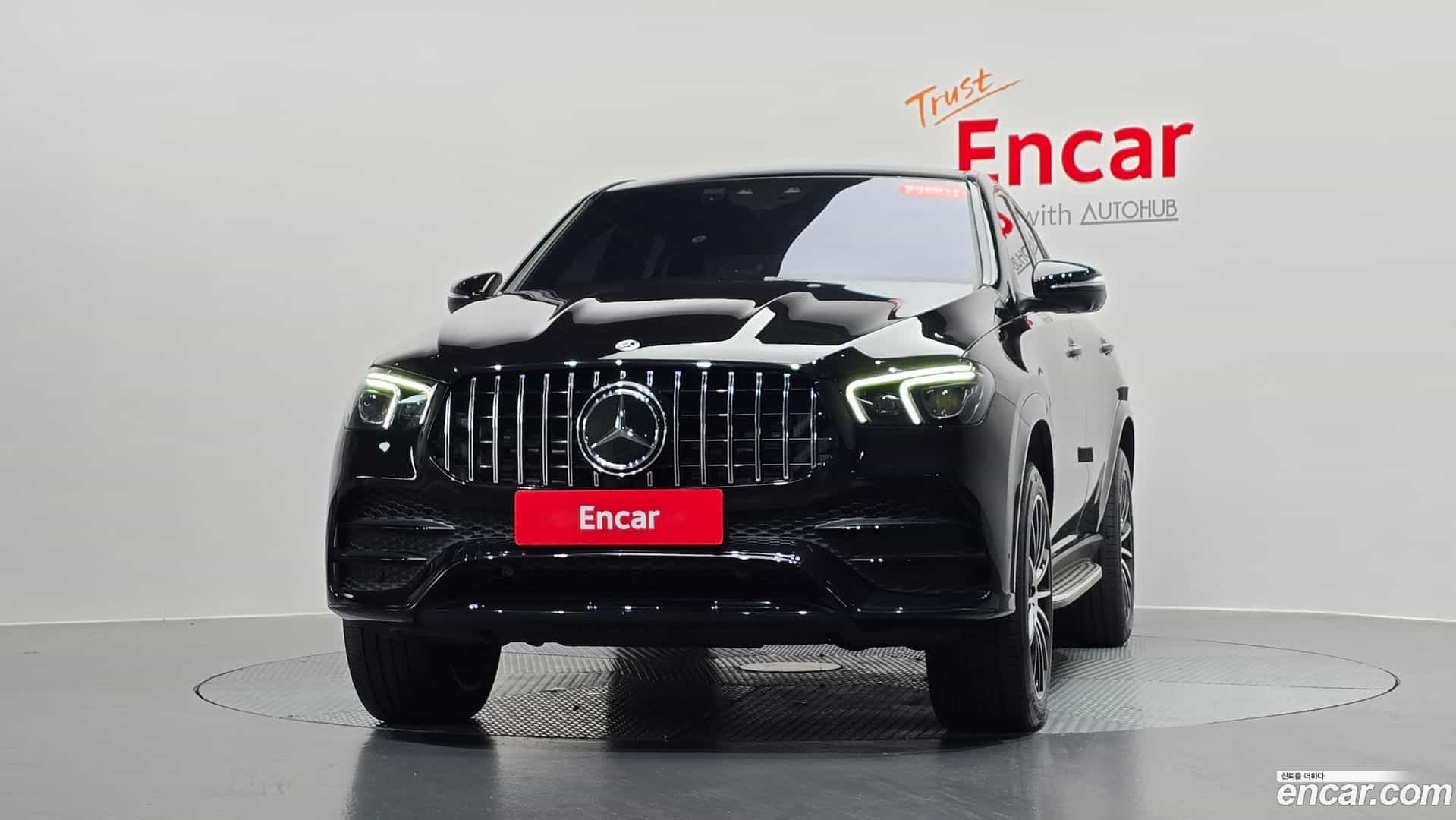 GLE-Class Mercedes-Benz 2022.10-OUTER-003