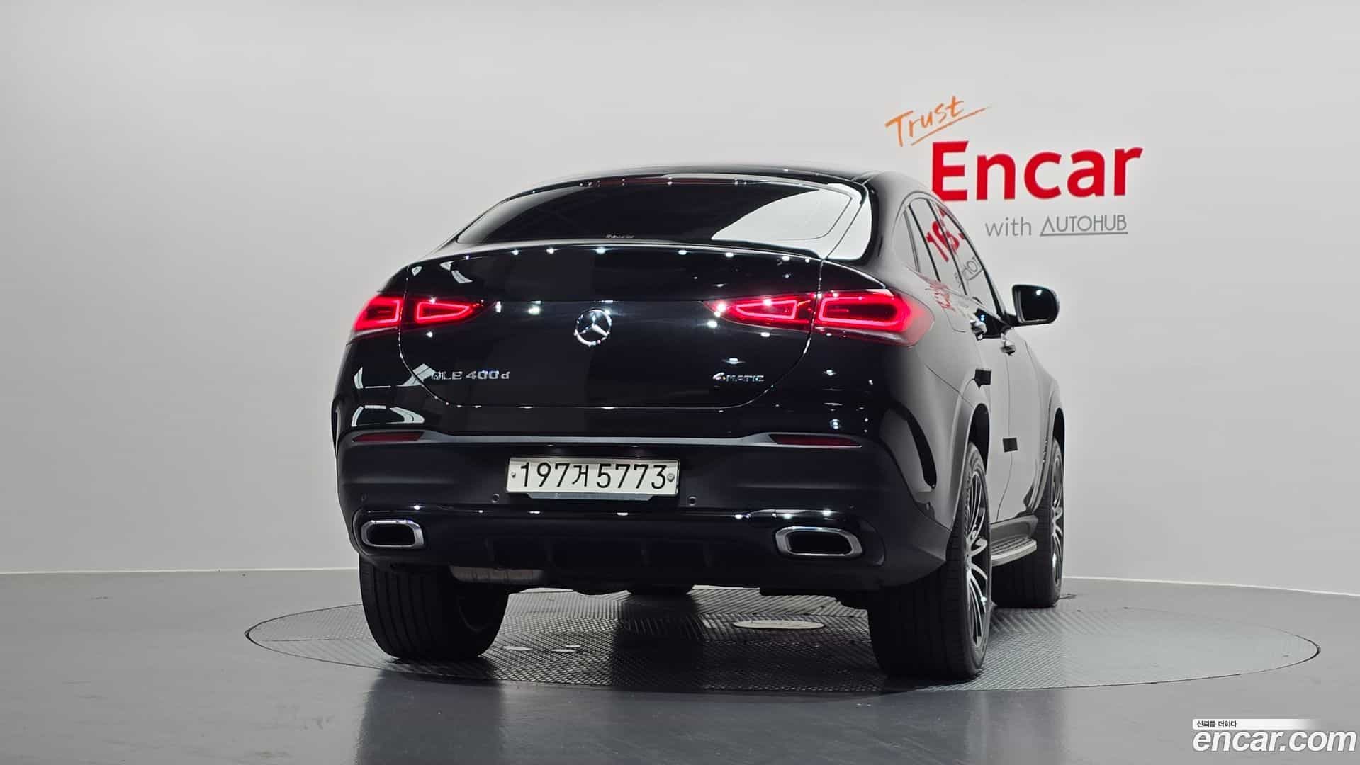 GLE-Class Mercedes-Benz 2022.10-OUTER-004