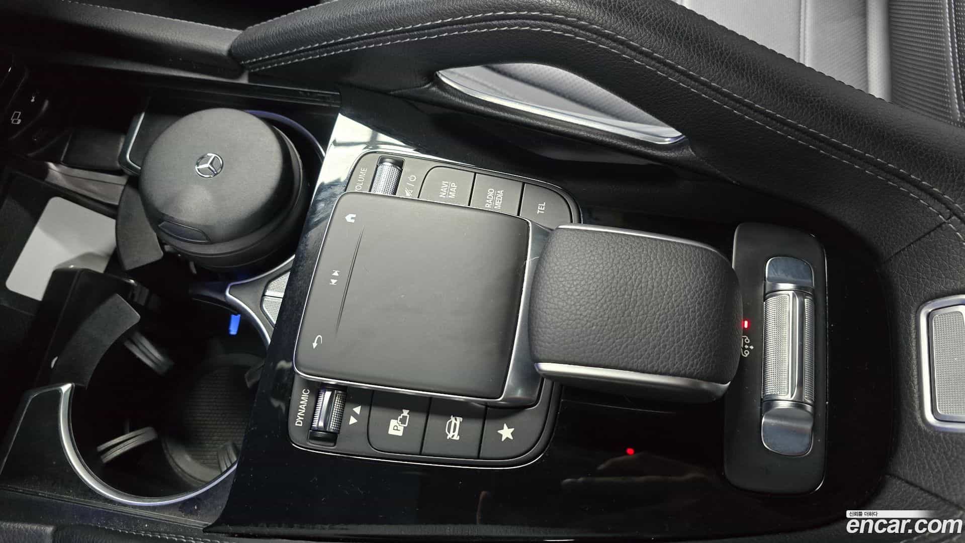 GLE-Class Mercedes-Benz 2022.10-OPTION-022