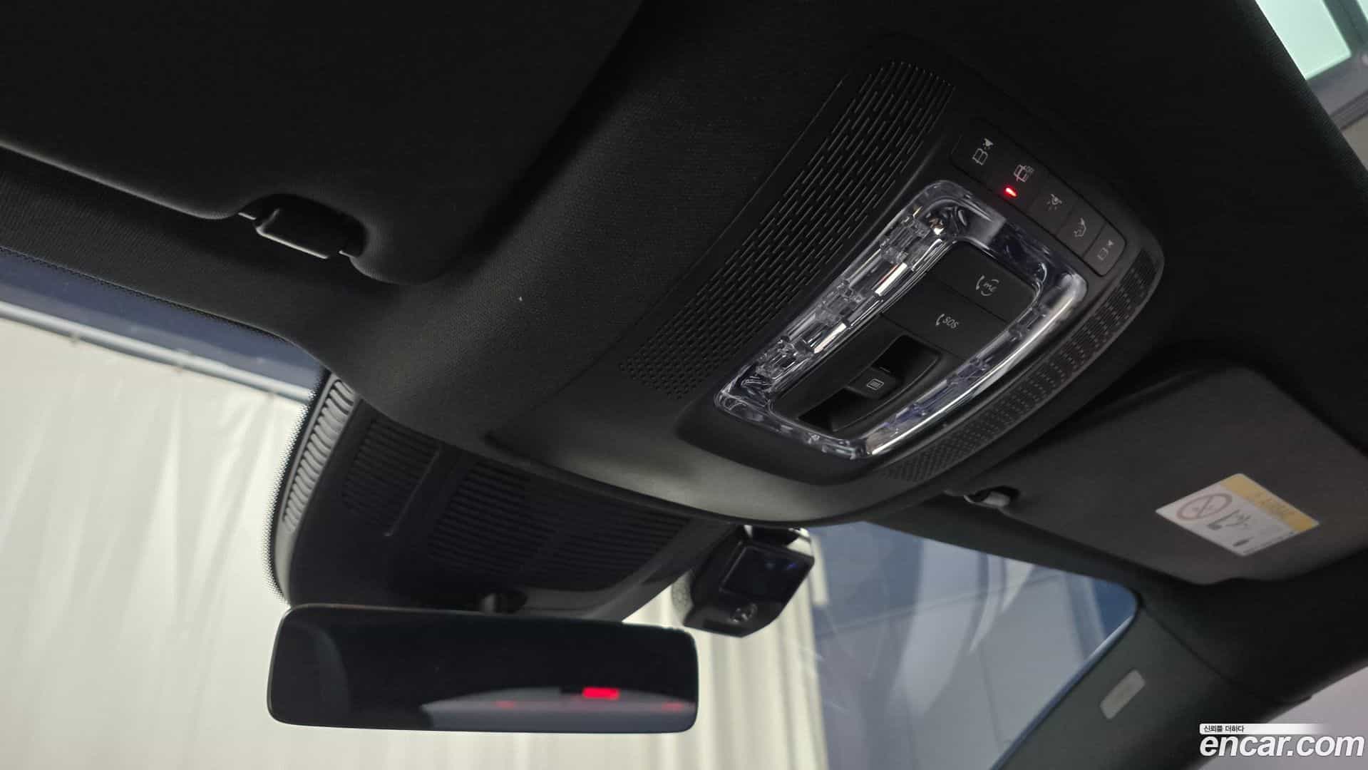 GLE-Class Mercedes-Benz 2022.10-OPTION-041