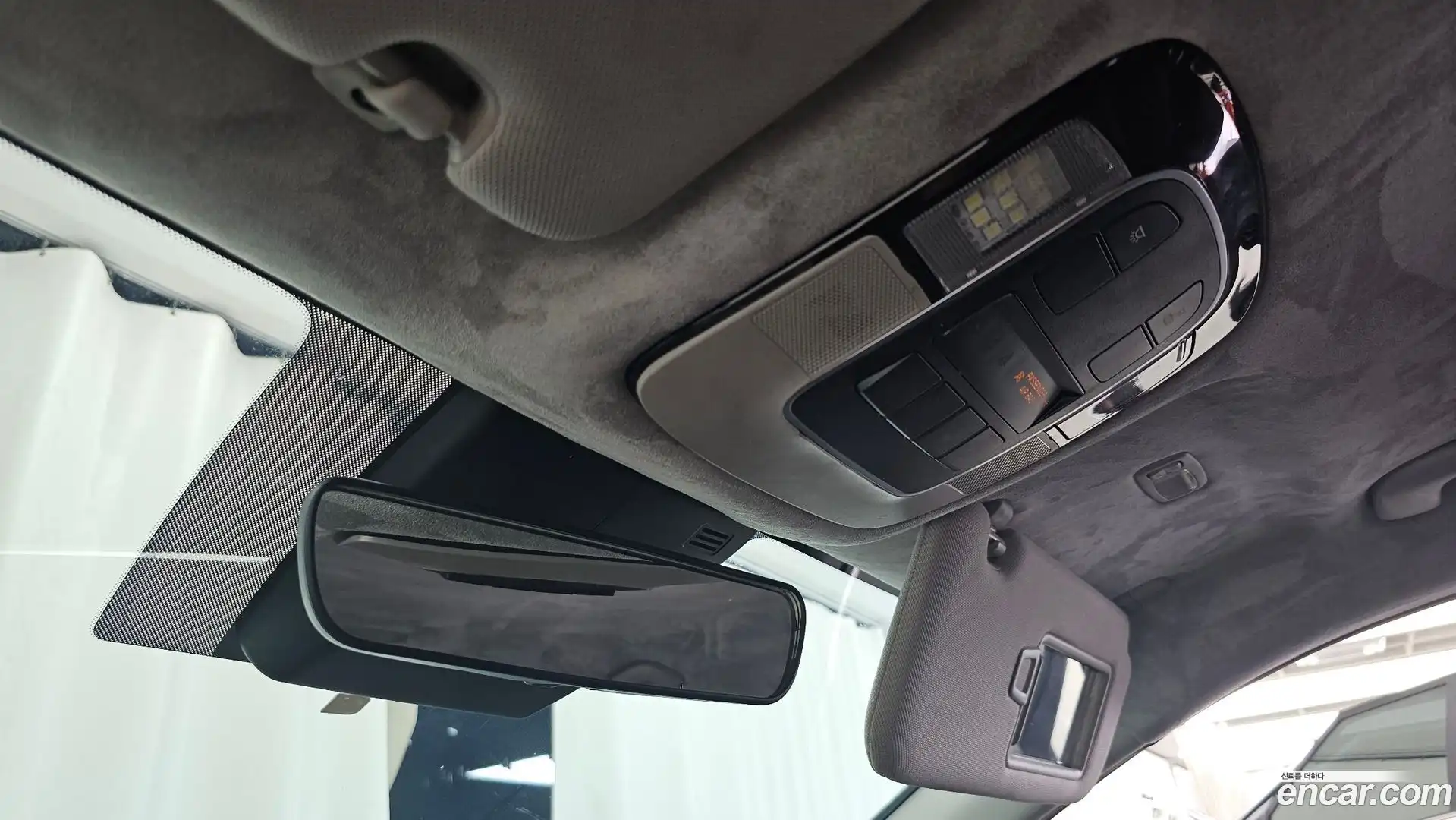 Sonata Hyundai 2019.10-OPTION-021