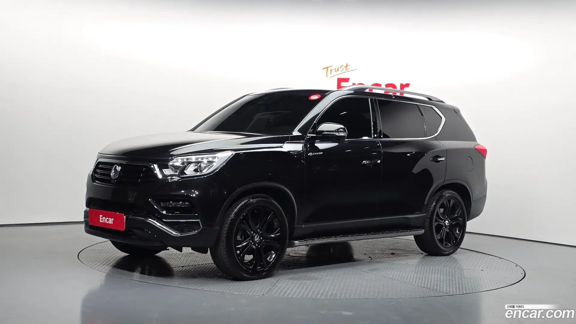 Rexton KG Mobility 2018.3-OUTER-001