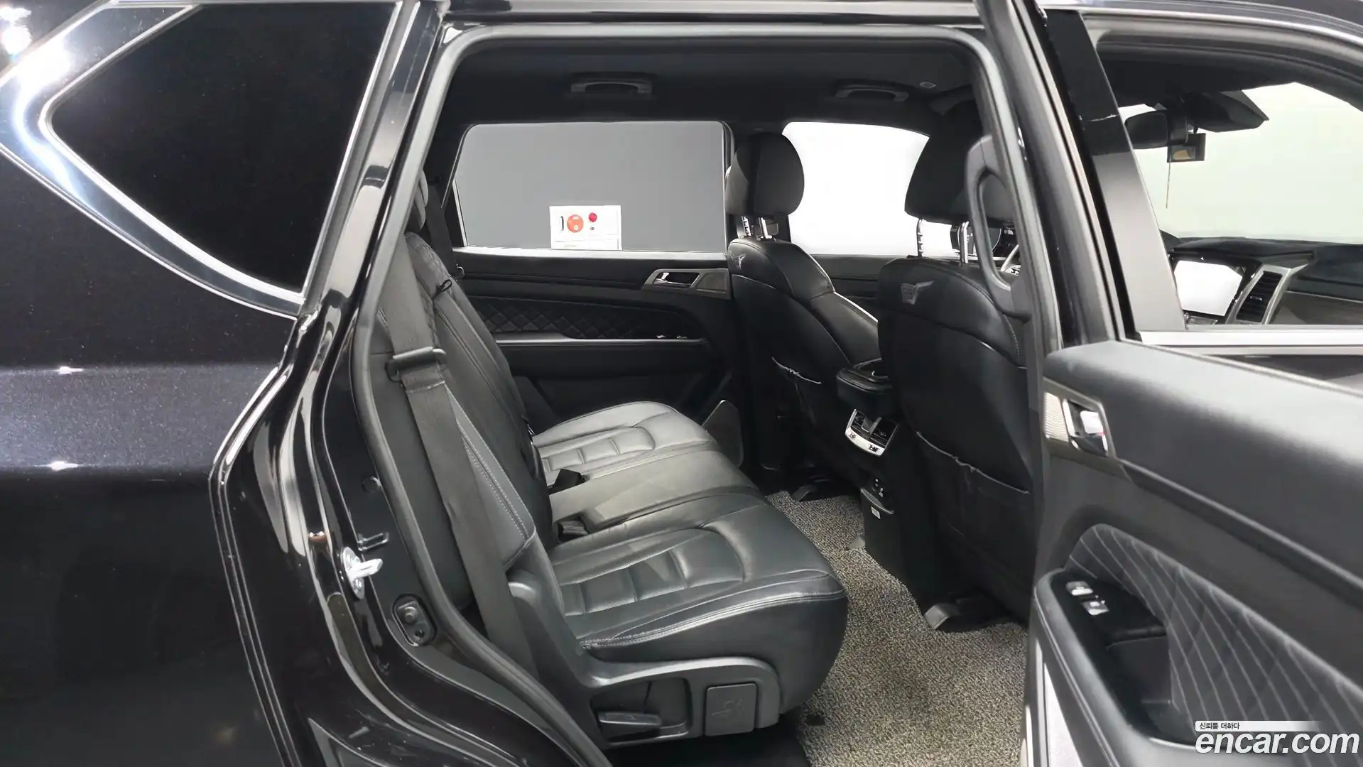 Rexton KG Mobility 2018.3-OPTION-016