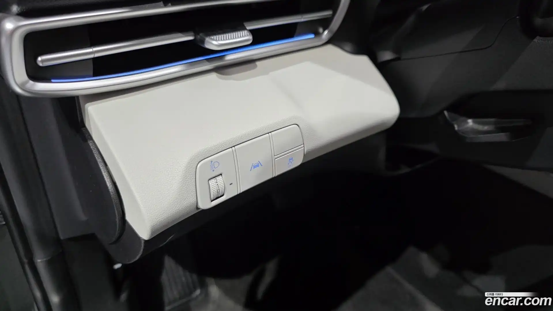 AVANTE Hyundai 2020.8-OPTION-016