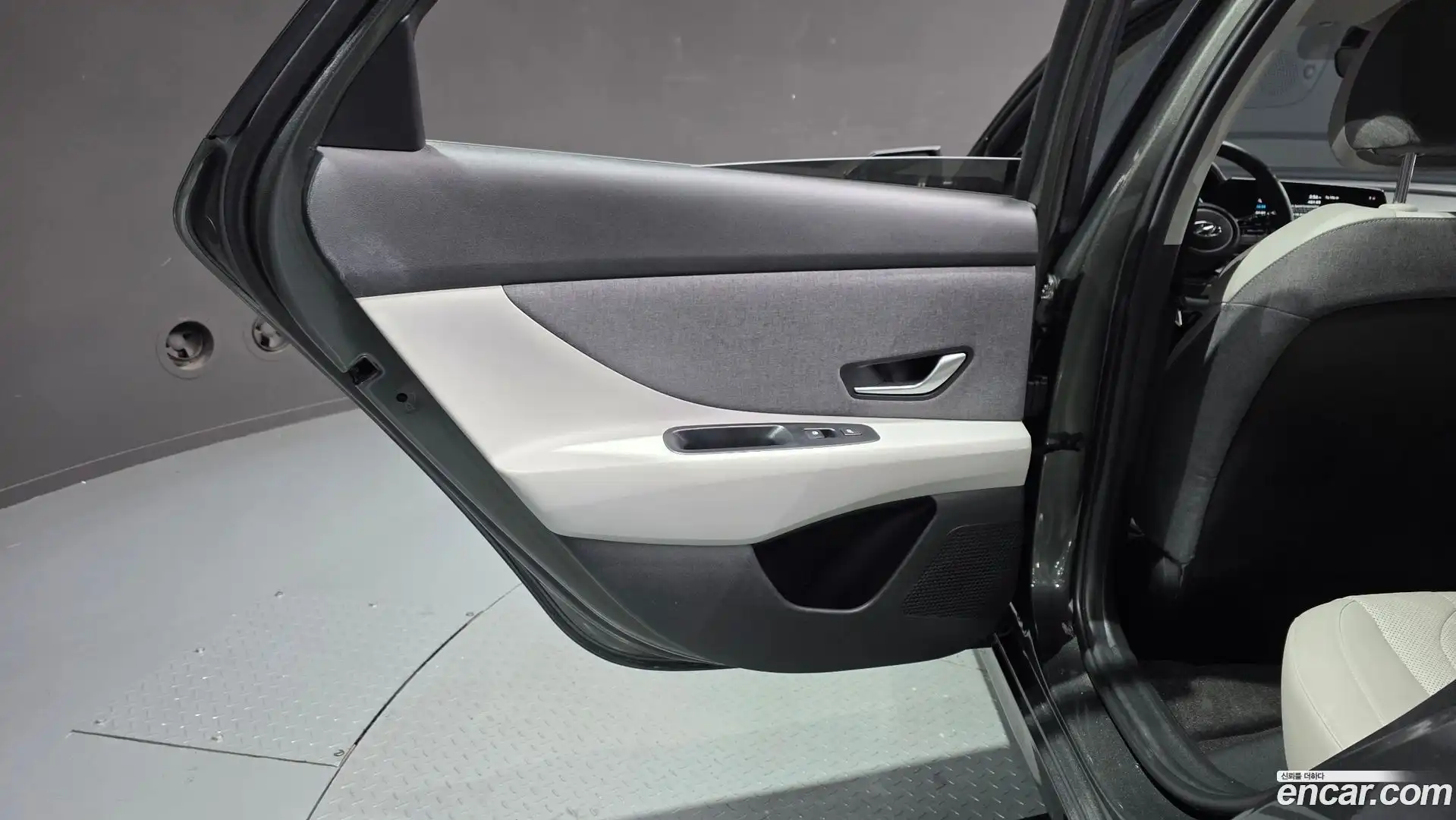 AVANTE Hyundai 2020.8-INNER-035