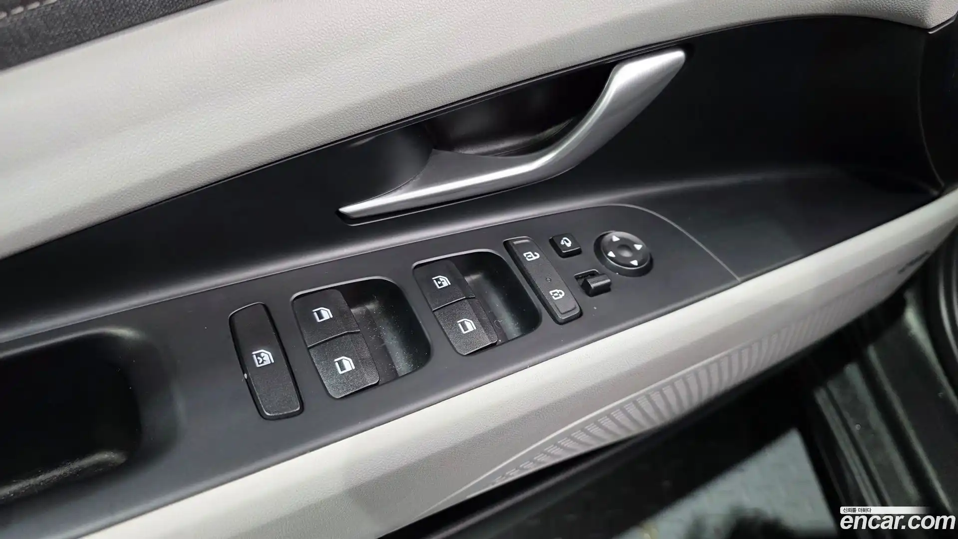 AVANTE Hyundai 2020.8-OPTION-040