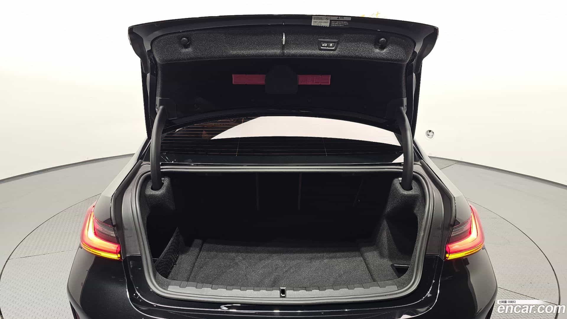 3-Series BMW 2022.10-OPTION-046