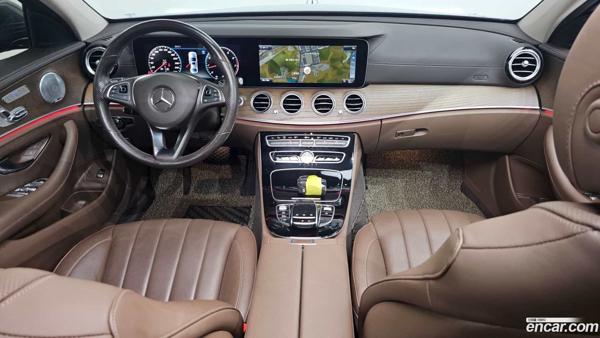 E-Class Mercedes-Benz 2018.5-INNER-007