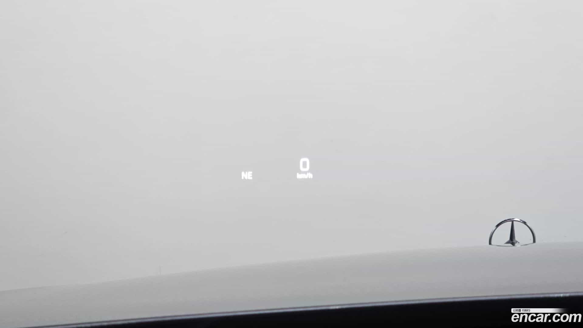 E-Class Mercedes-Benz 2018.5-OPTION-043