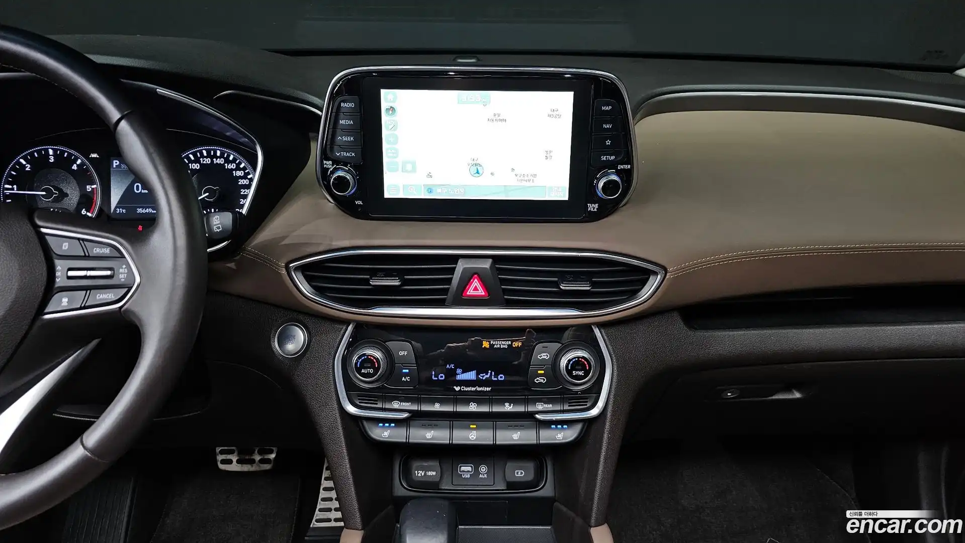 Santafe Hyundai 2018.8-OPTION-016