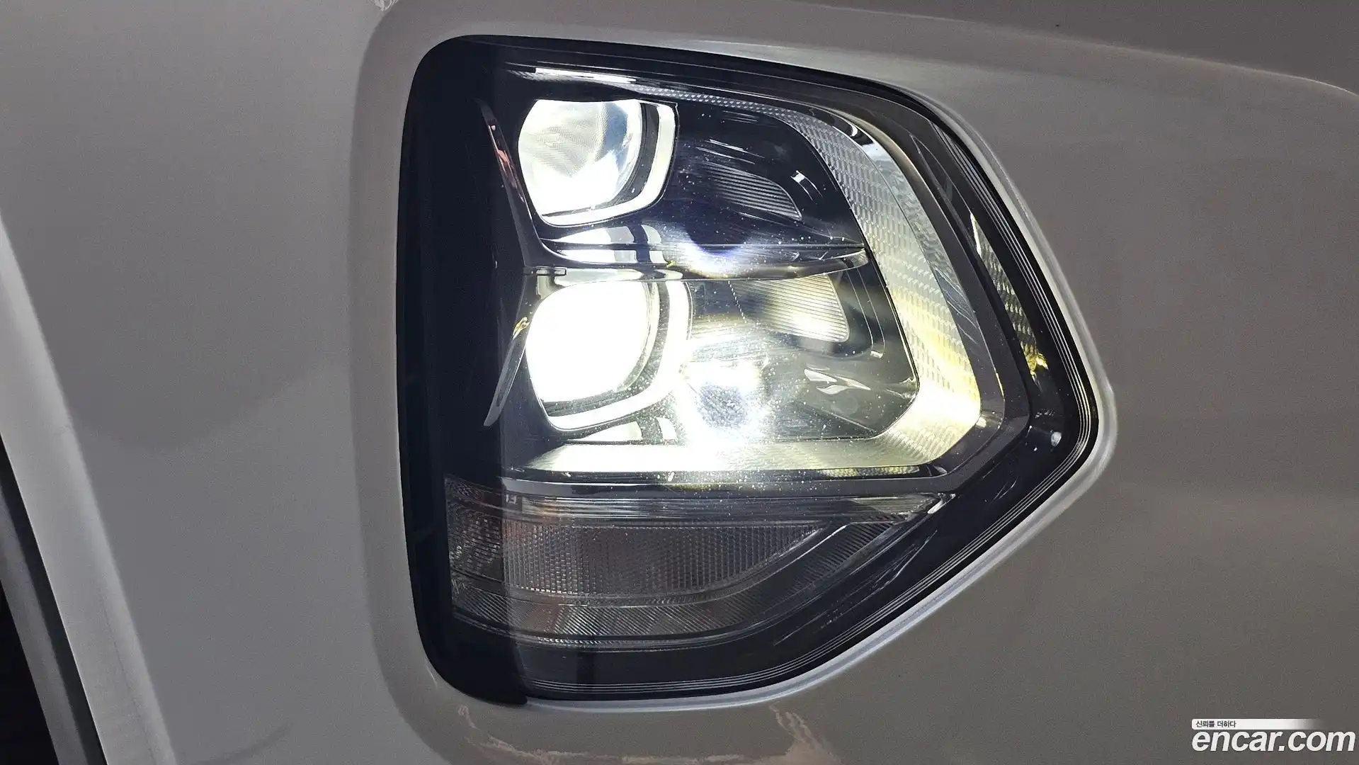 Santafe Hyundai 2018.8-OUTER-032