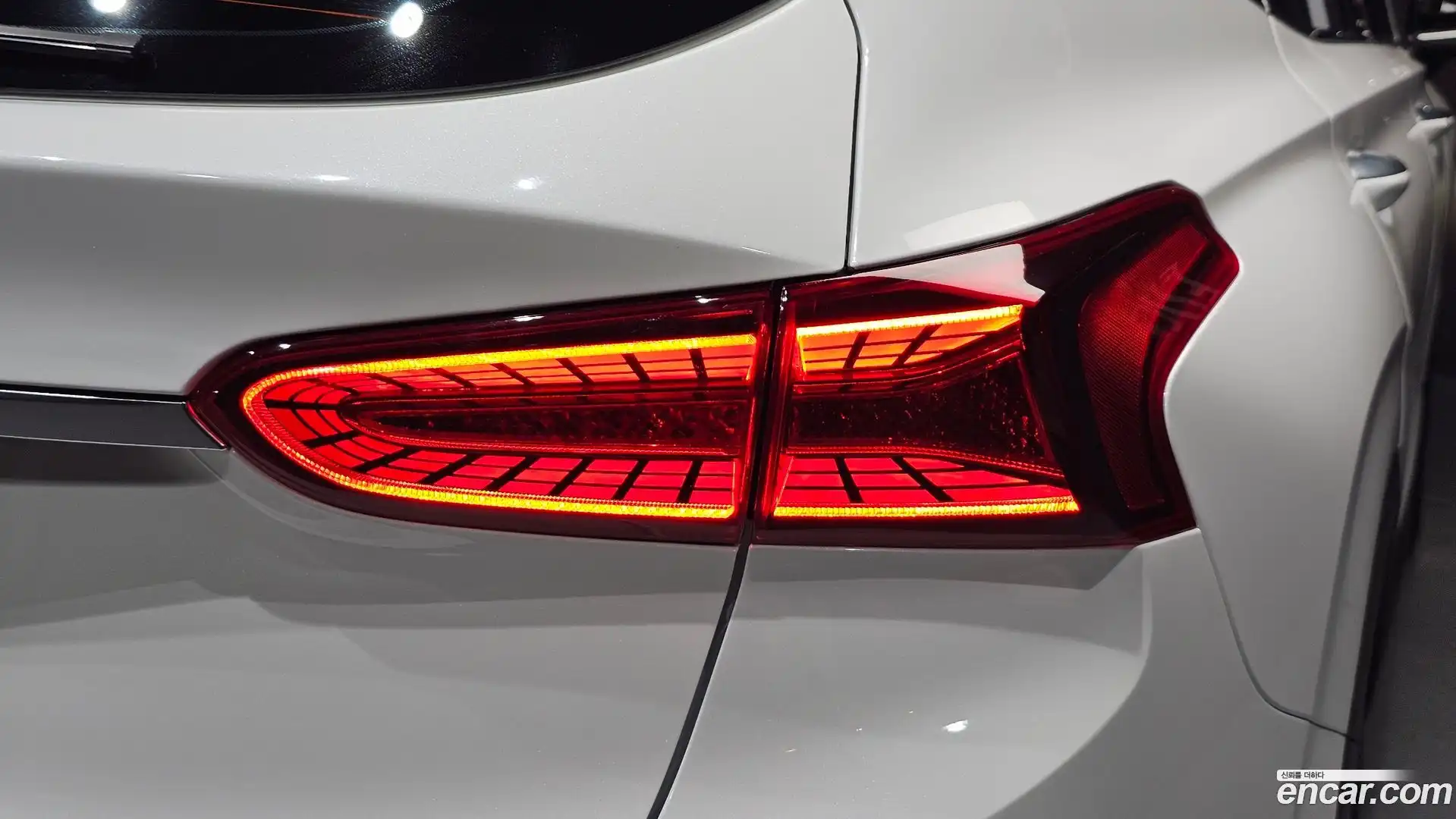Santafe Hyundai 2018.8-OUTER-033