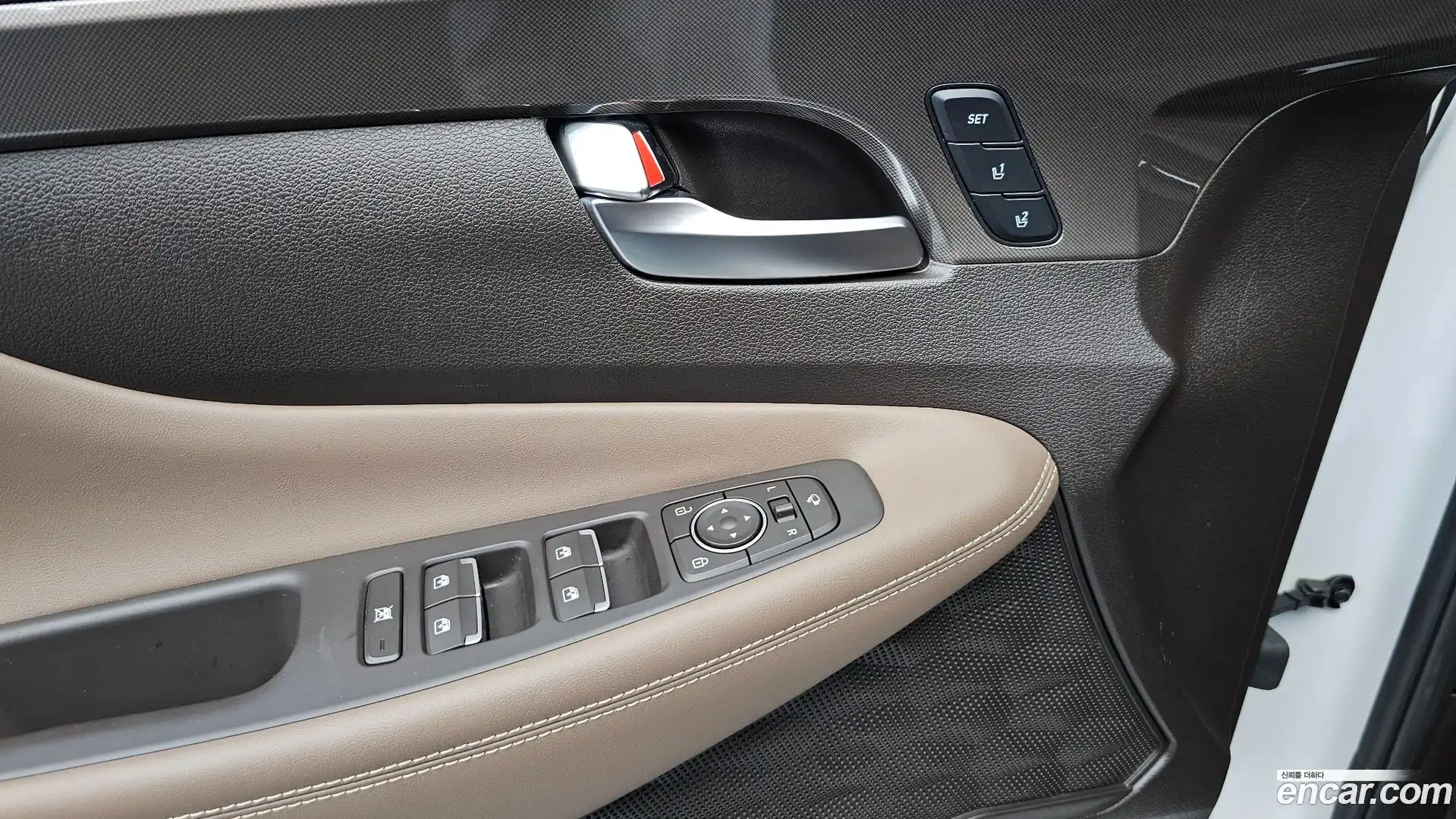 Santafe Hyundai 2018.8-OPTION-044