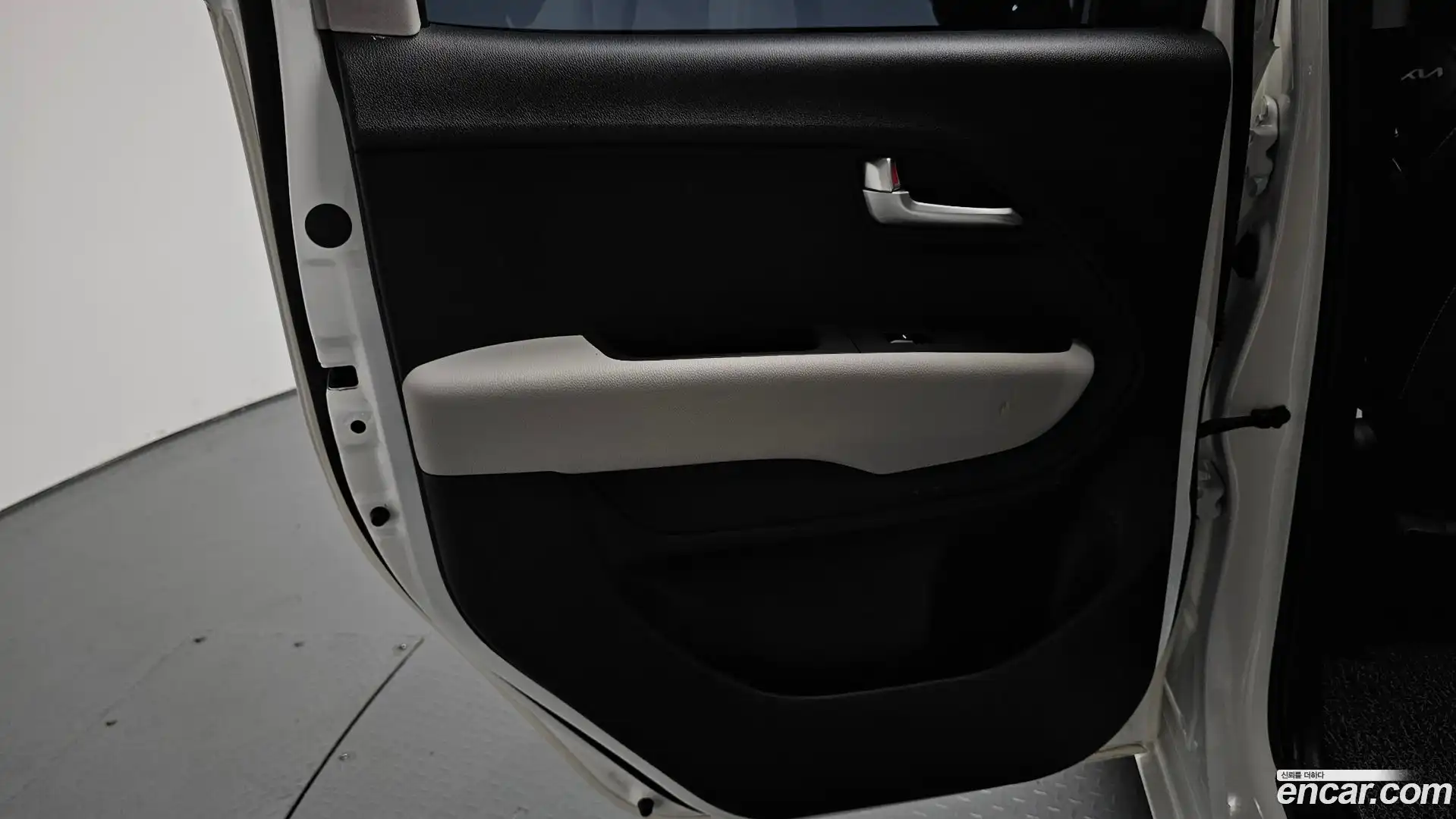 RAY Kia 2024.5-INNER-035