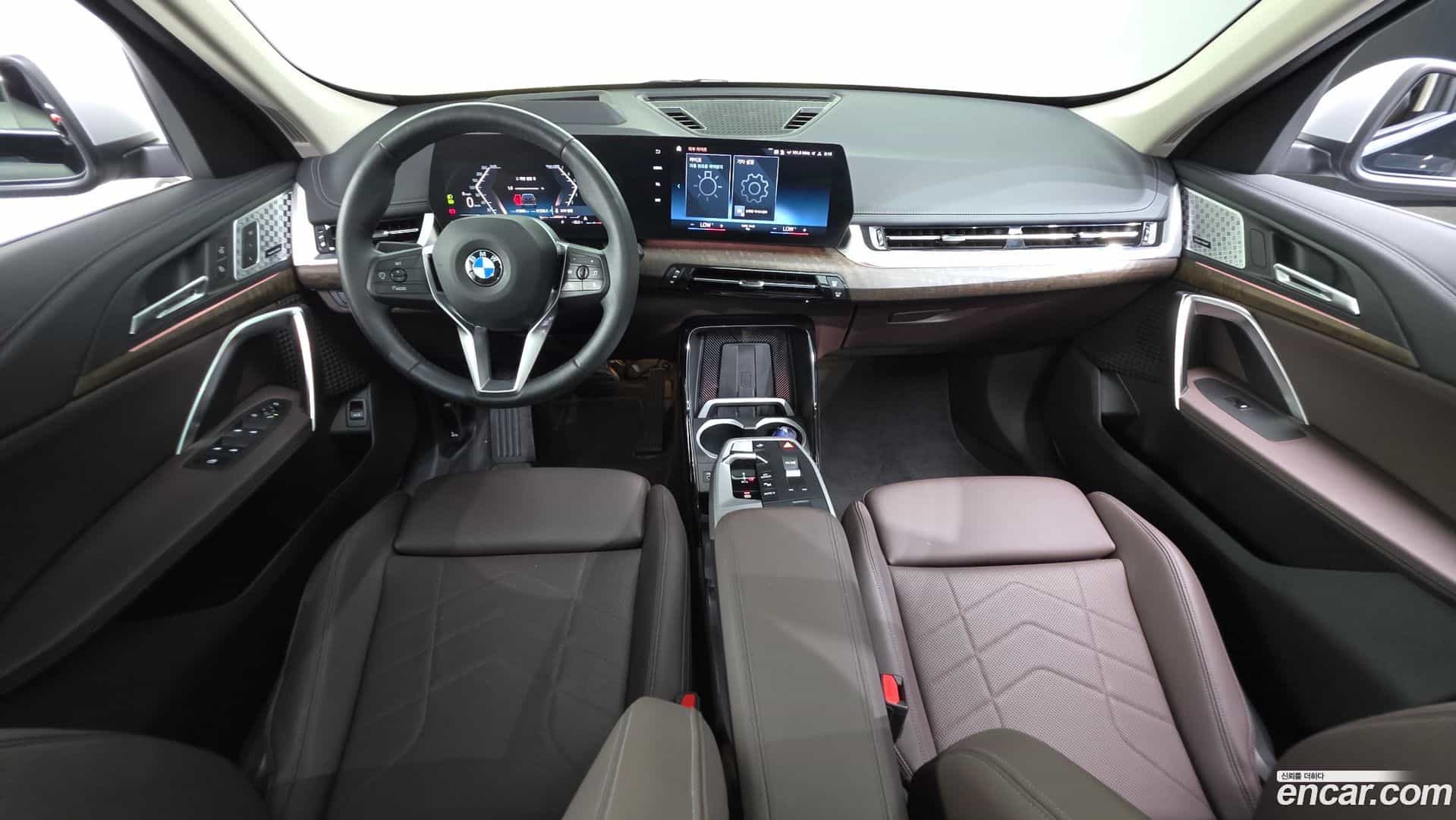 X1 BMW 2023.10-INNER-007