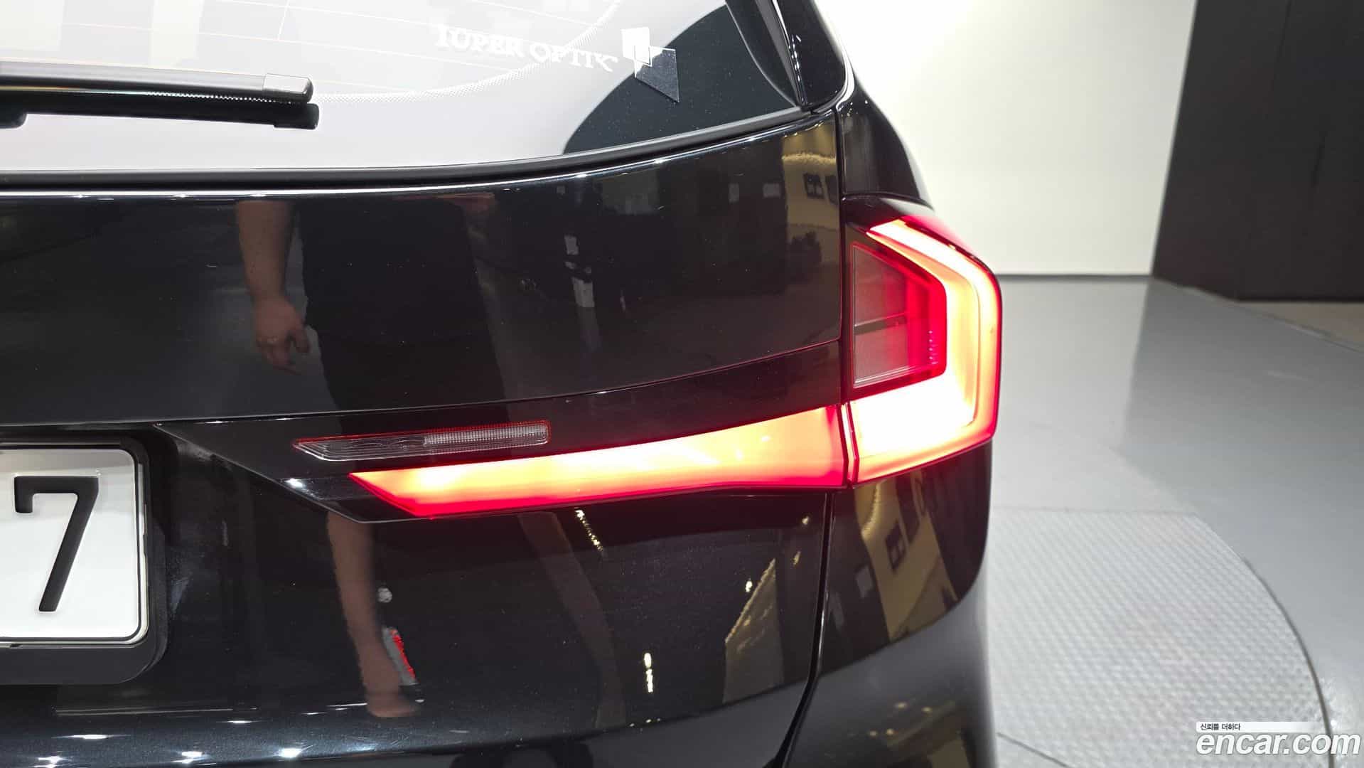 X1 BMW 2023.10-OUTER-033