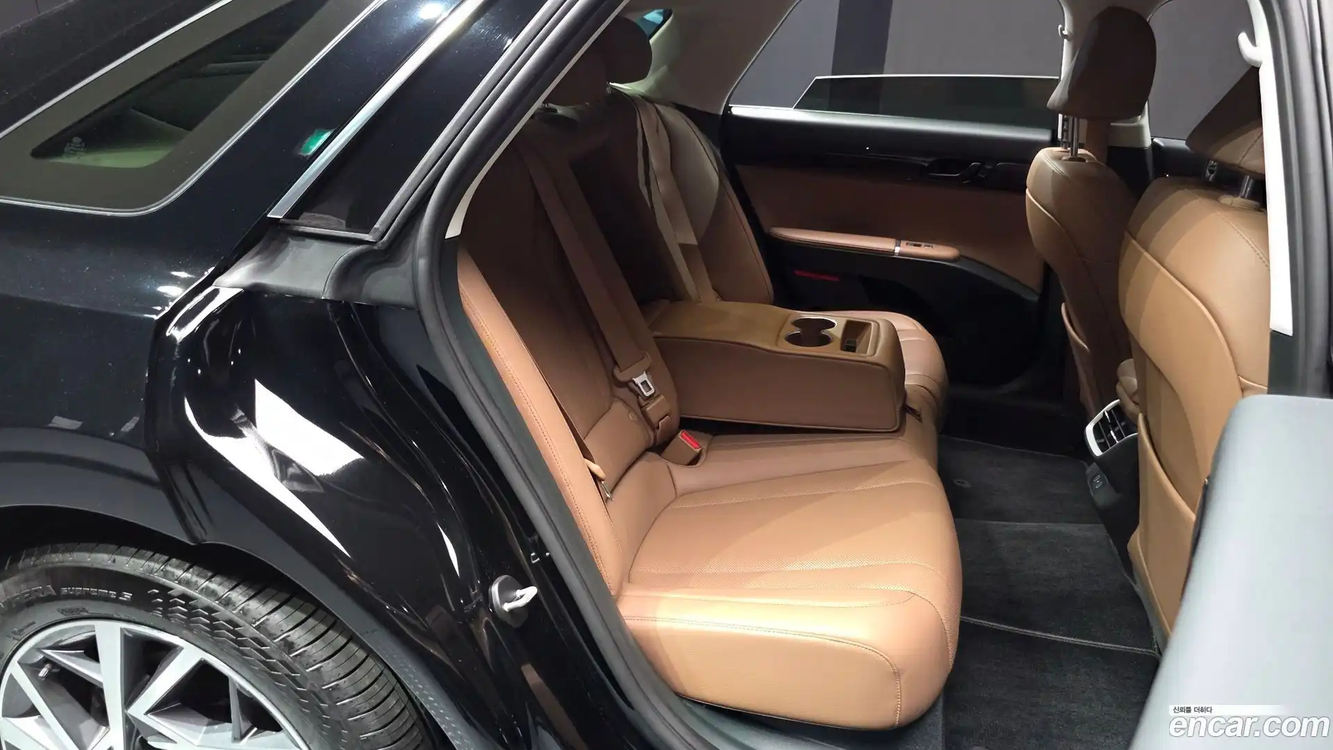 Grandeur Hyundai 2023.6-OPTION-015