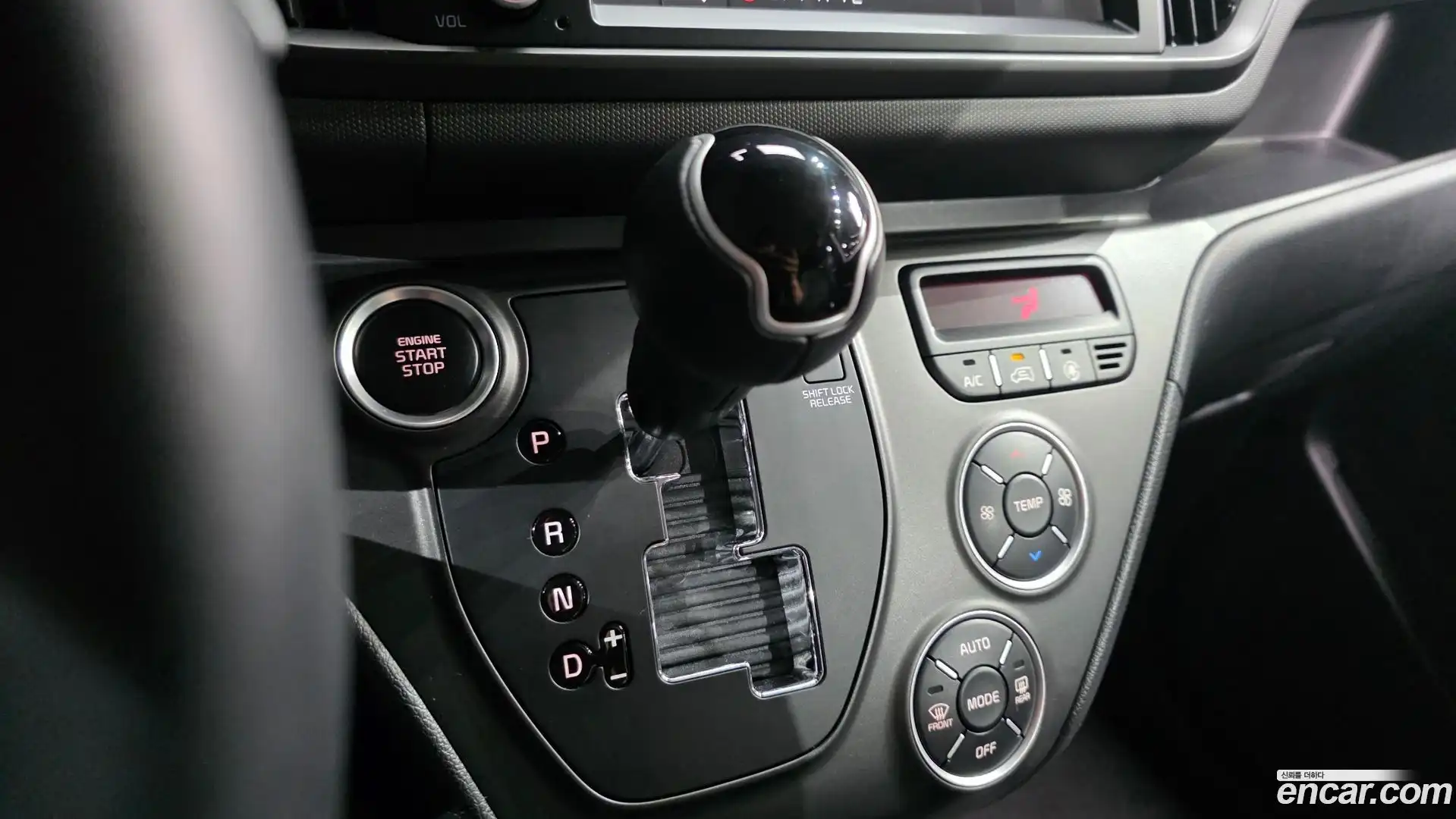 RAY Kia 2022.10-INNER-009