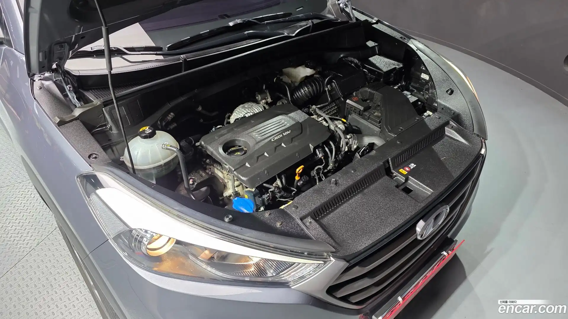 Tucson Hyundai 2015.3-OUTER-006